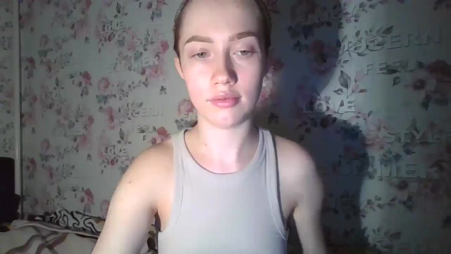 Gallery image thumbnail from KittyLuxxe's myfreecams stream on, 03/17/2025, 19:53 image 14 of 20