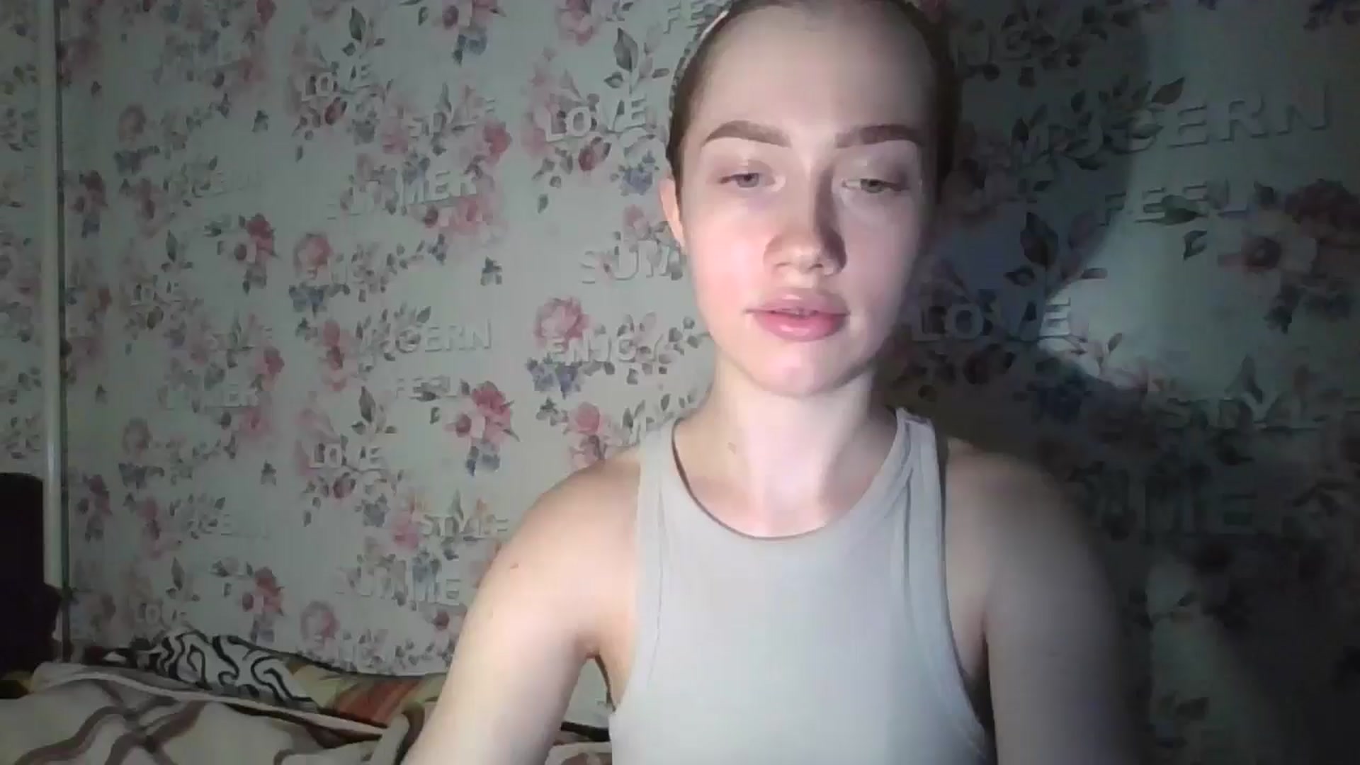Gallery image thumbnail from KittyLuxxe's myfreecams stream on, 03/17/2025, 19:53 image 13 of 20