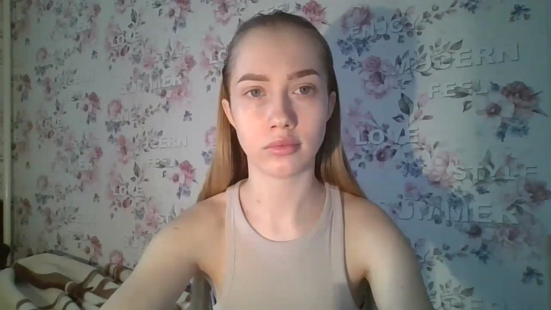 Gallery image thumbnail from KittyLuxxe's myfreecams stream on, 03/18/2025, 12:32 image 2 of 20