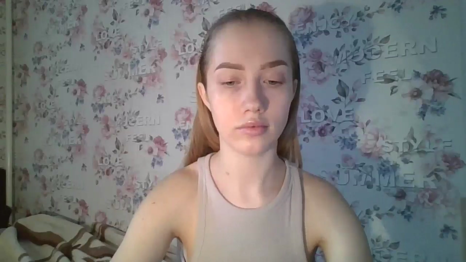 Gallery image thumbnail from KittyLuxxe's myfreecams stream on, 03/18/2025, 13:09 image 12 of 20