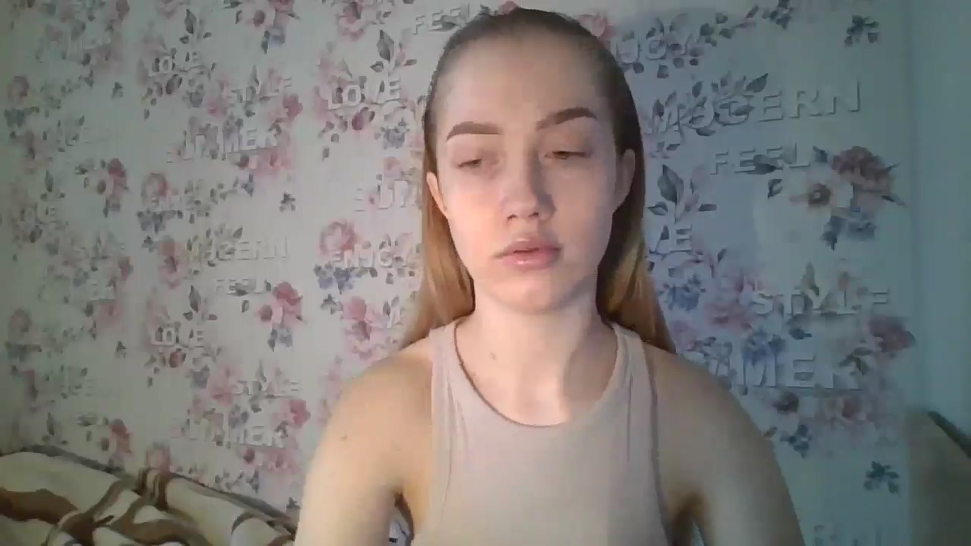 Gallery image thumbnail from KittyLuxxe's myfreecams stream on, 03/18/2025, 13:09 image 4 of 20