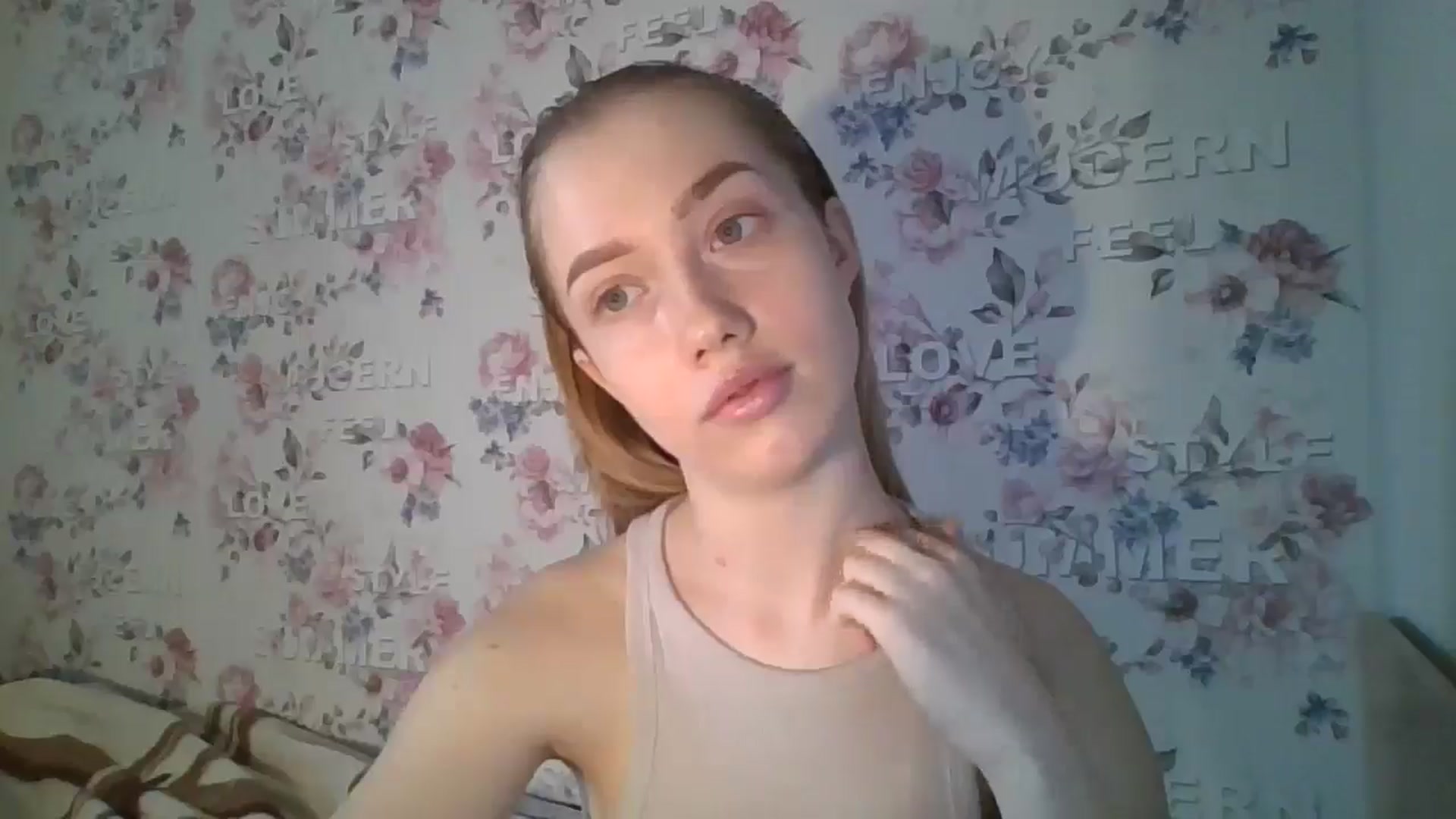 Gallery image thumbnail from KittyLuxxe's myfreecams stream on, 03/18/2025, 13:09 image 5 of 20