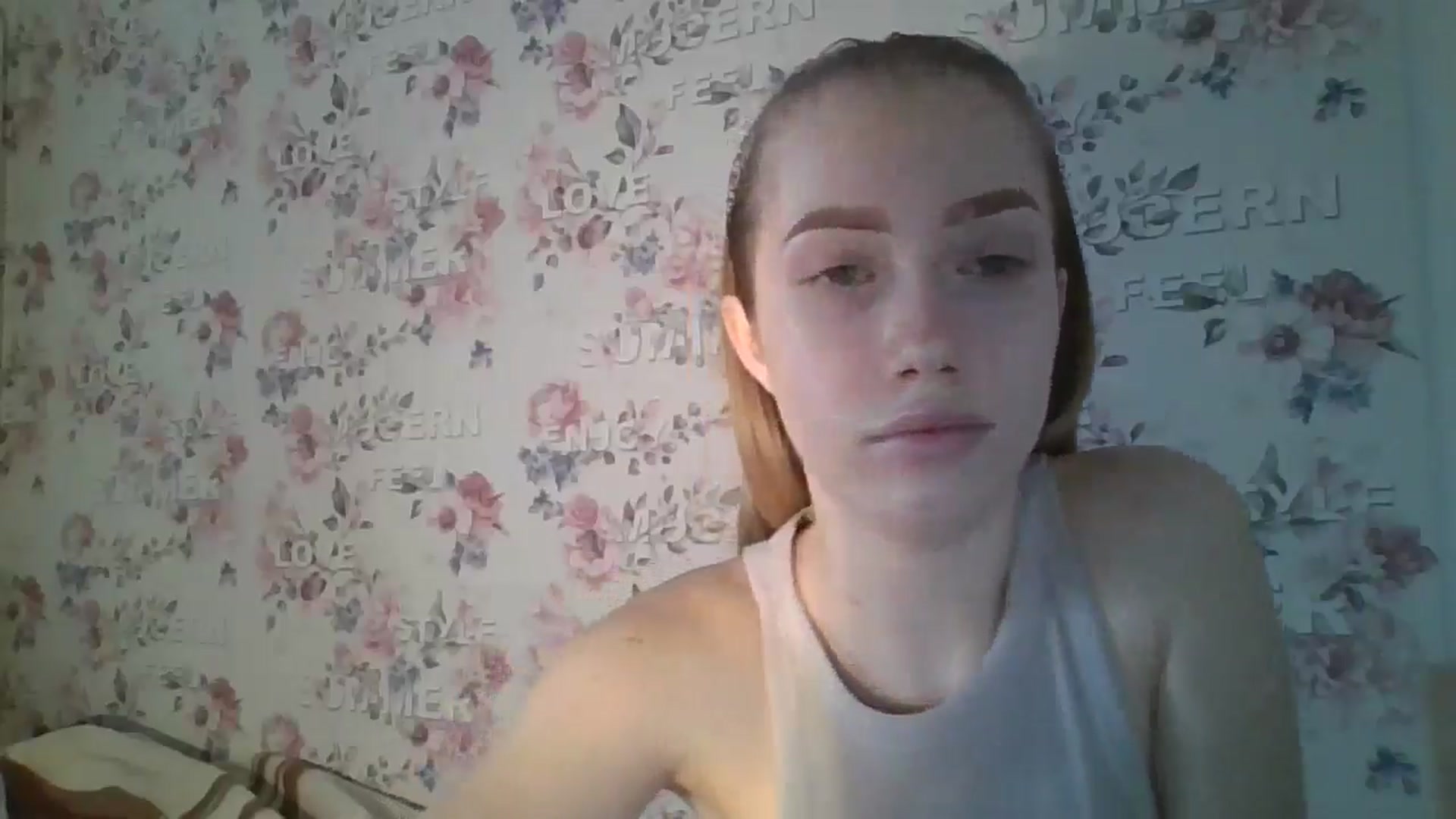 Gallery image thumbnail from KittyLuxxe's myfreecams stream on, 03/18/2025, 13:09 image 19 of 20