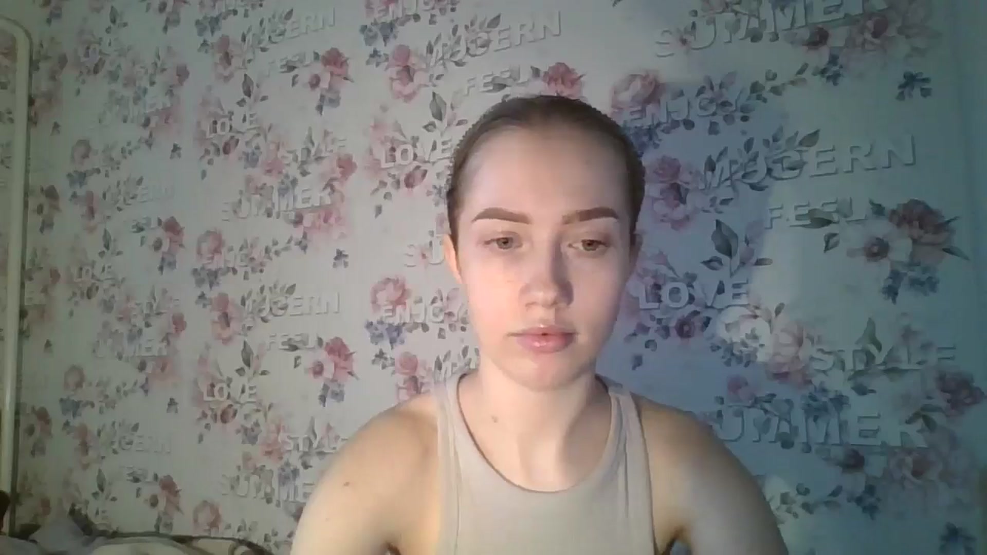 Gallery image thumbnail from KittyLuxxe's myfreecams stream on, 03/18/2025, 14:13 image 15 of 20