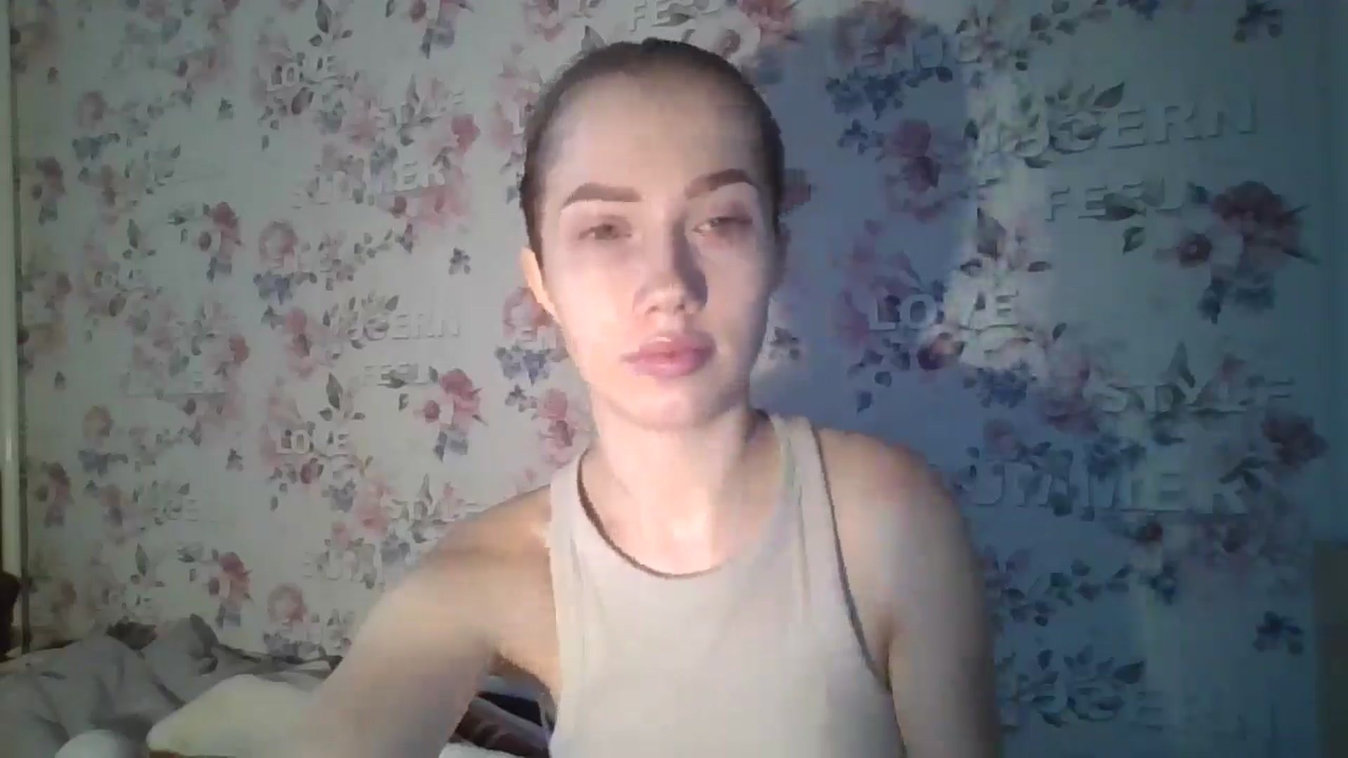 Gallery image thumbnail from KittyLuxxe's myfreecams stream on, 03/18/2025, 16:05 image 8 of 20