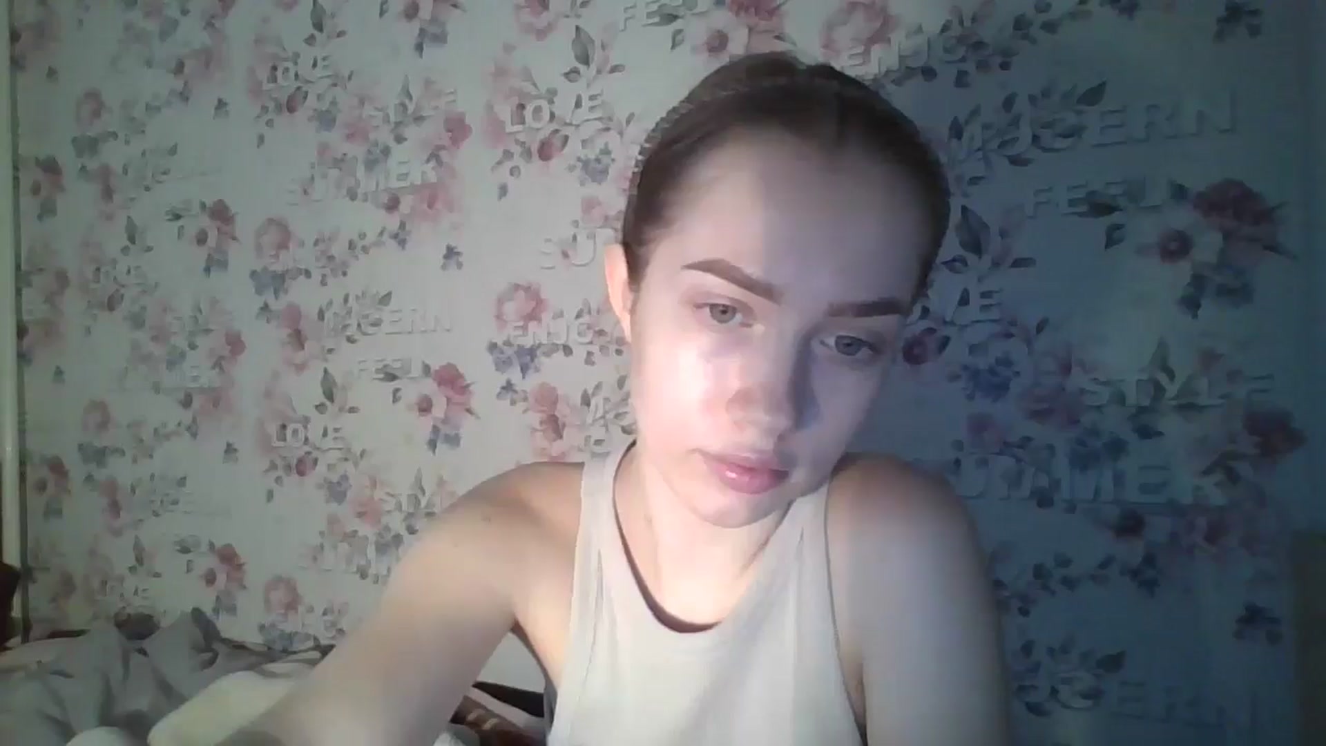 Gallery image thumbnail from KittyLuxxe's myfreecams stream on, 03/18/2025, 16:05 image 13 of 20