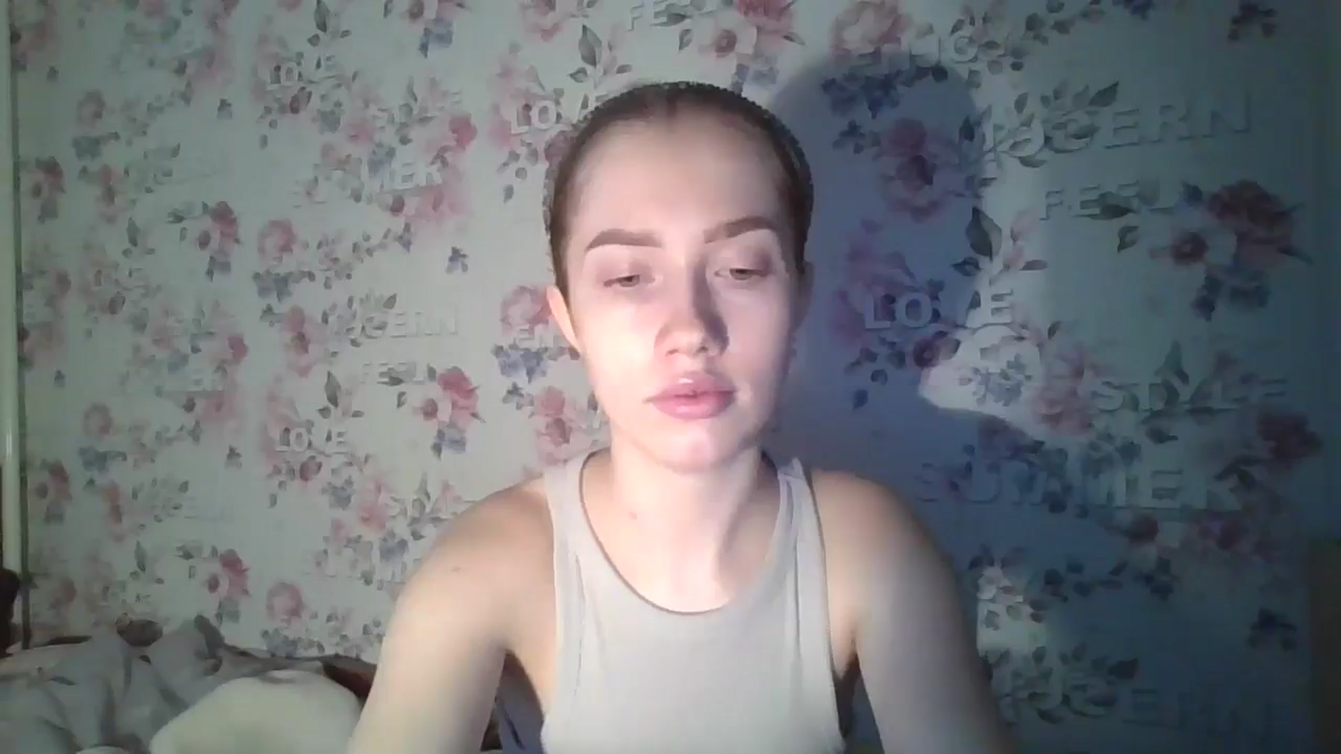 Gallery image thumbnail from KittyLuxxe's myfreecams stream on, 03/18/2025, 16:05 image 16 of 20