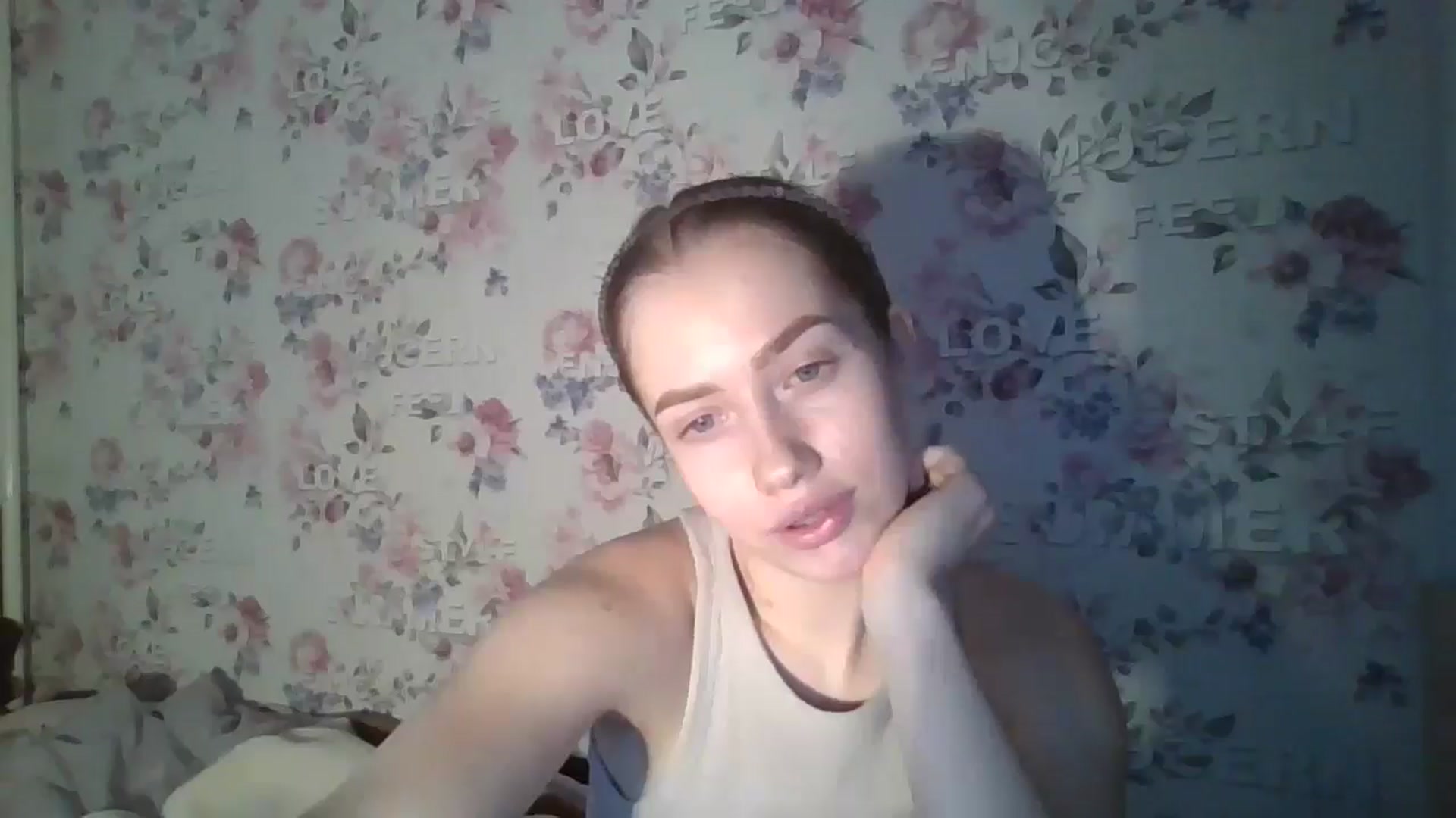 Gallery image thumbnail from KittyLuxxe's myfreecams stream on, 03/18/2025, 16:05 image 14 of 20