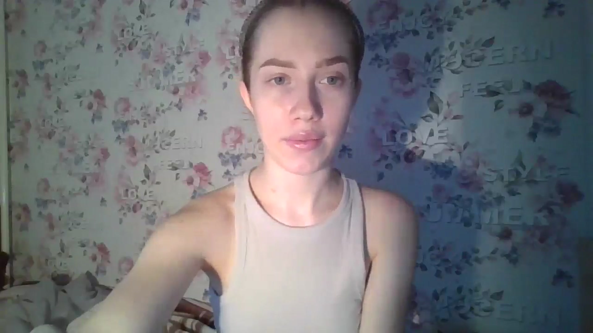Gallery image thumbnail from KittyLuxxe's myfreecams stream on, 03/18/2025, 16:05 image 12 of 20