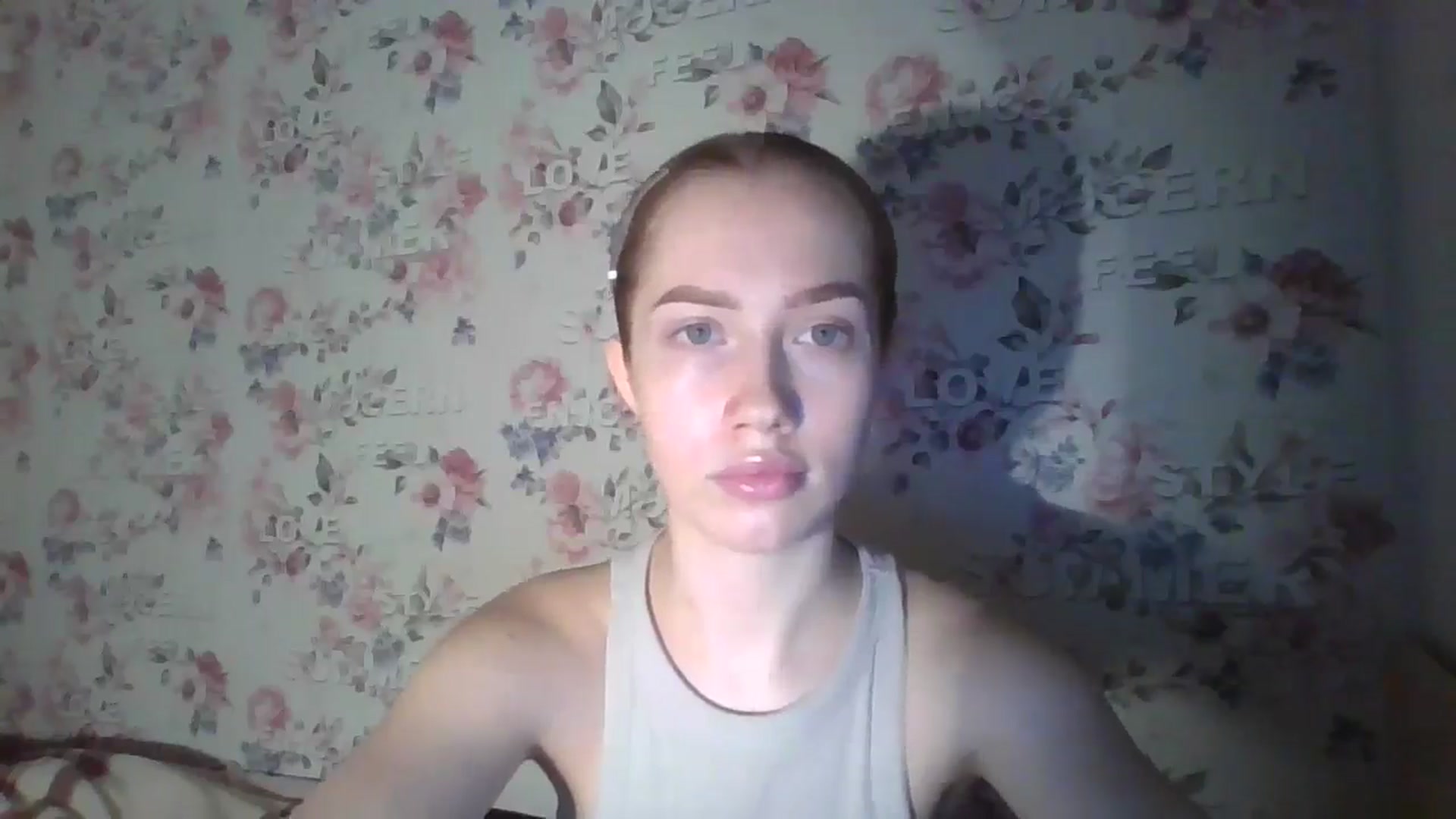 Gallery image thumbnail from KittyLuxxe's myfreecams stream on, 03/18/2025, 18:13 image 16 of 20