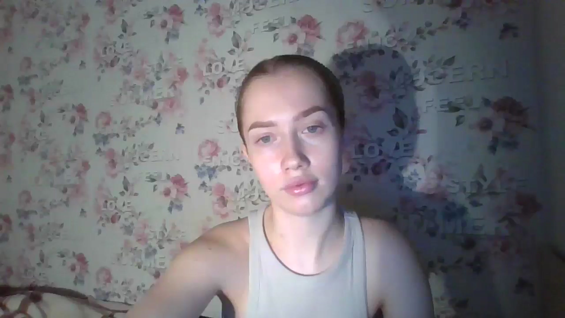 Gallery image thumbnail from KittyLuxxe's myfreecams stream on, 03/18/2025, 18:13 image 14 of 20