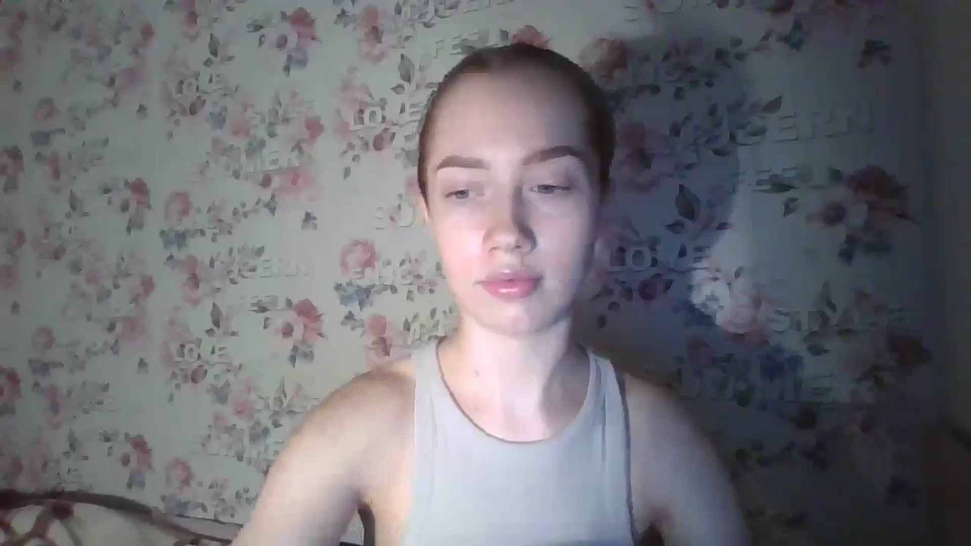 Gallery image thumbnail from KittyLuxxe's myfreecams stream on, 03/18/2025, 18:13 image 8 of 20