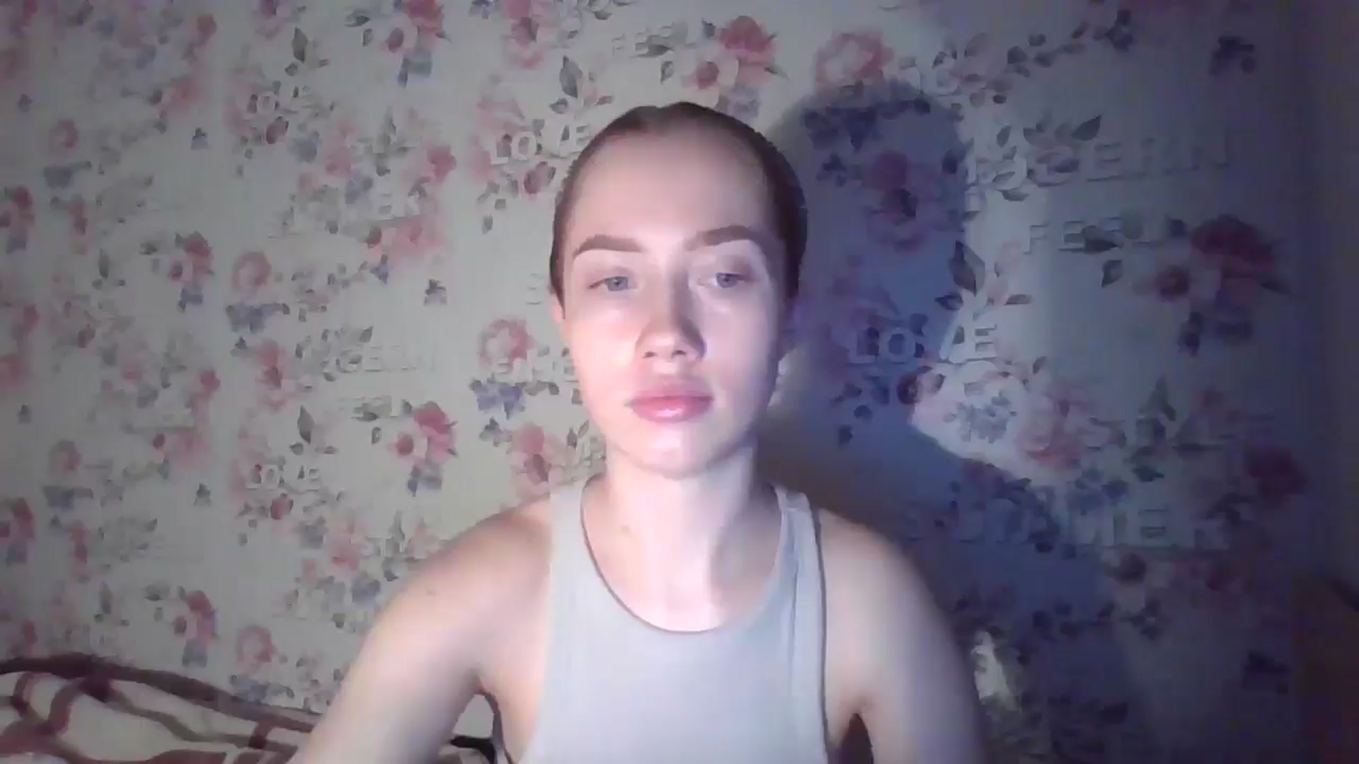 Gallery image thumbnail from KittyLuxxe's myfreecams stream on, 03/18/2025, 18:13 image 2 of 20