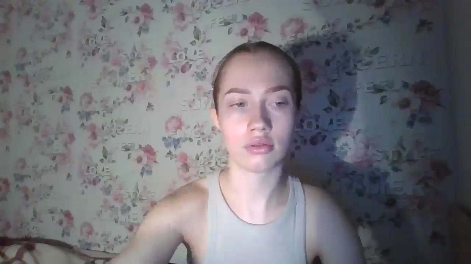 Gallery image thumbnail from KittyLuxxe's myfreecams stream on, 03/18/2025, 18:13 image 17 of 20