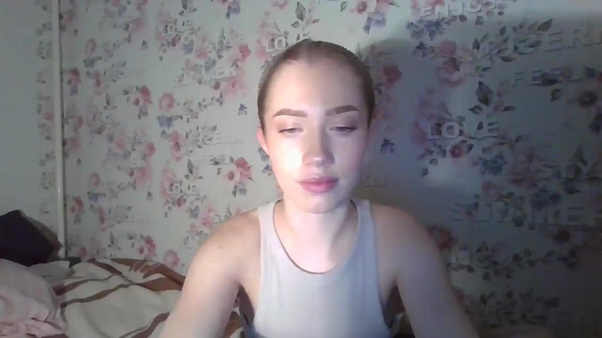 Gallery image thumbnail from KittyLuxxe's myfreecams stream on, 03/20/2025, 17:04 image 2 of 20