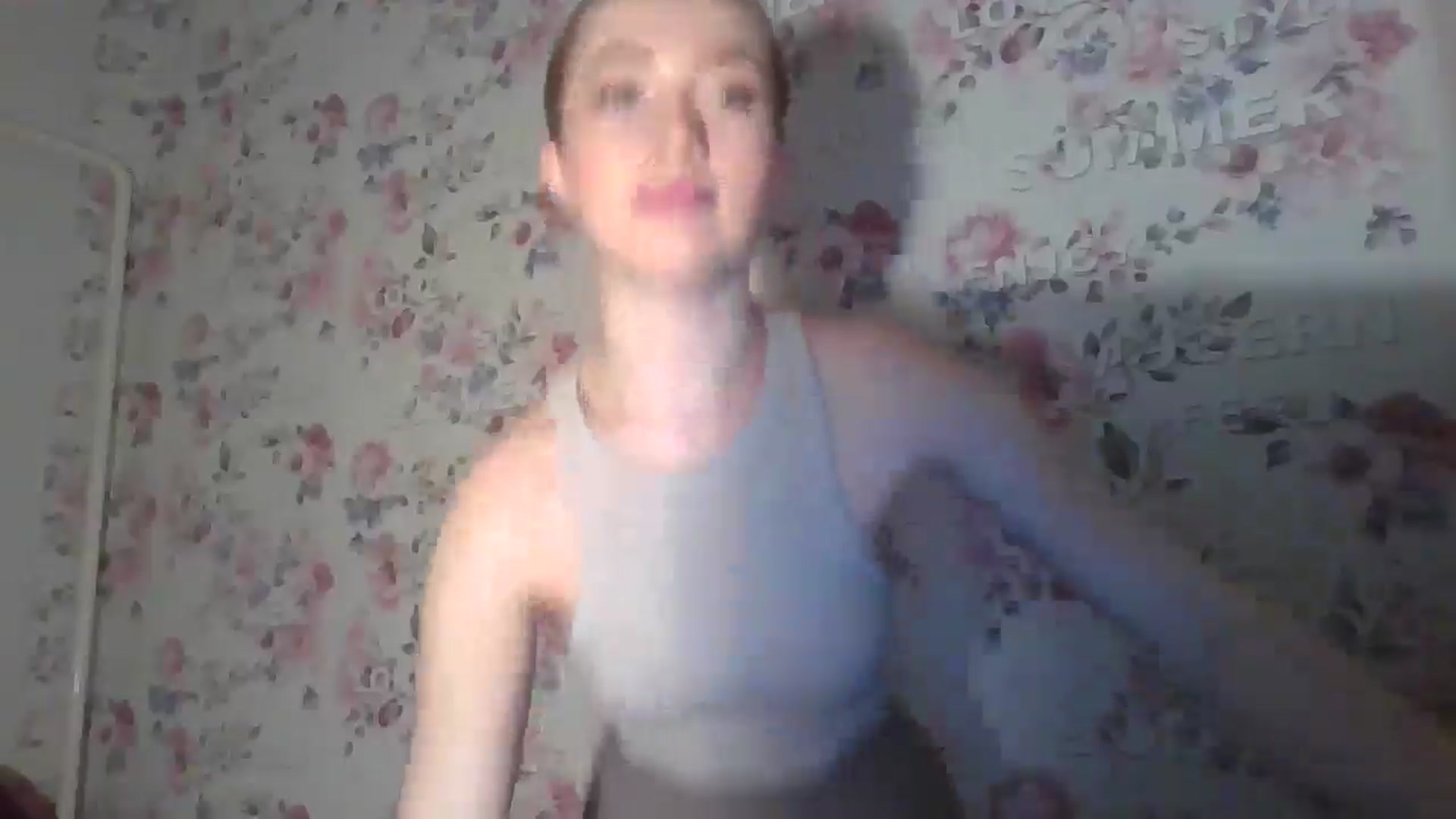 Gallery image thumbnail from KittyLuxxe's myfreecams stream on, 03/20/2025, 17:28 image 10 of 20