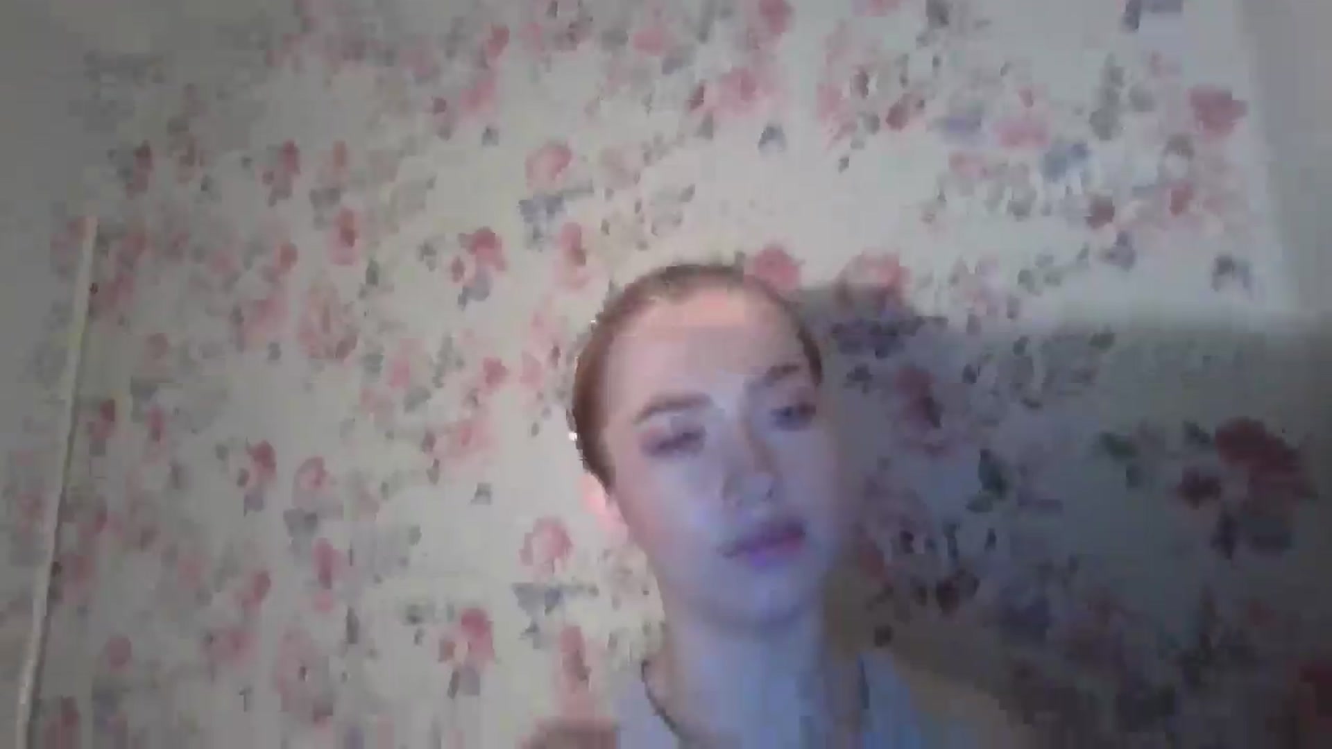 Gallery image thumbnail from KittyLuxxe's myfreecams stream on, 03/20/2025, 17:28 image 19 of 20