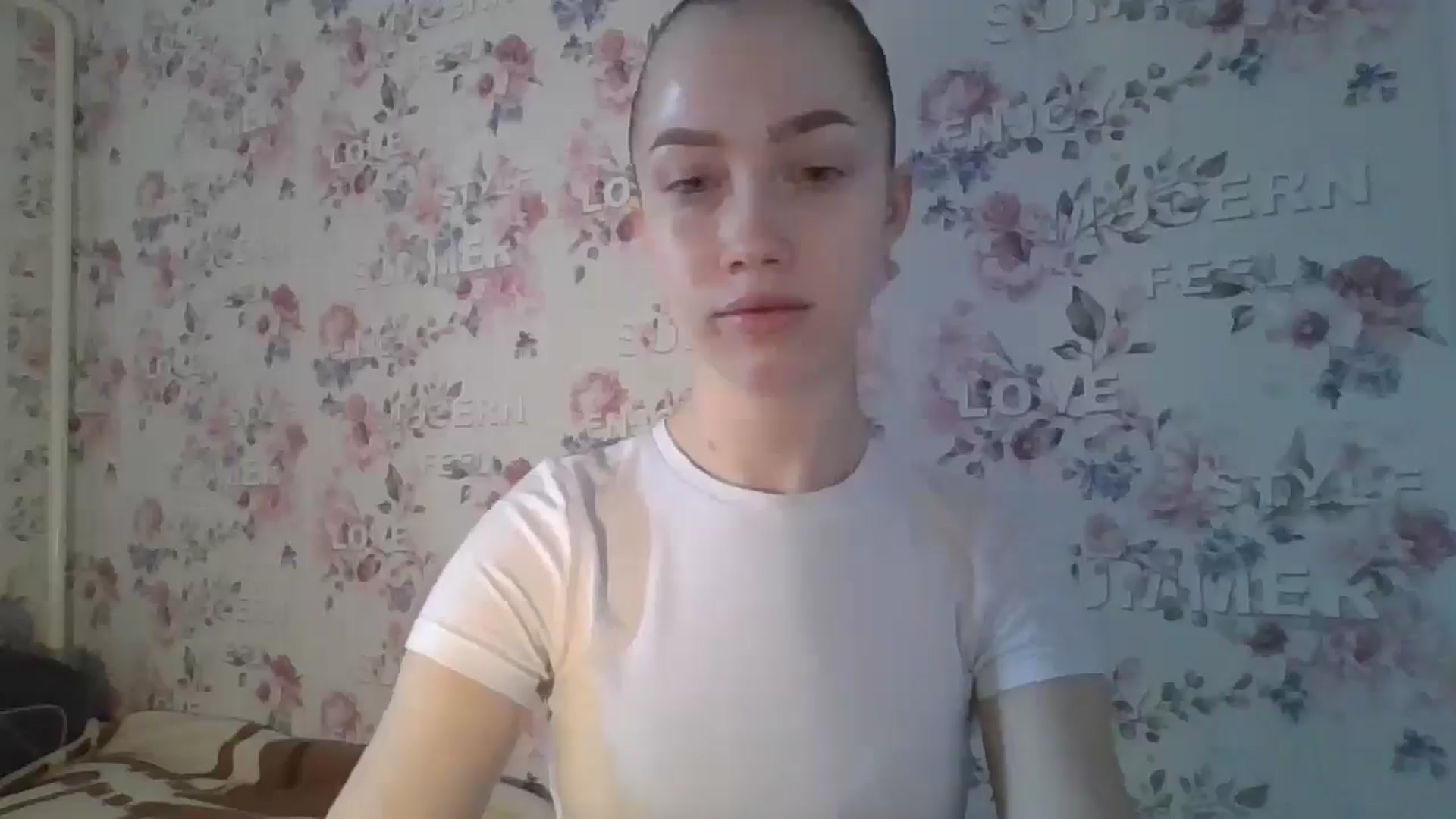 Gallery image thumbnail from KittyLuxxe's myfreecams stream on, 03/24/2025, 10:26 image 20 of 20