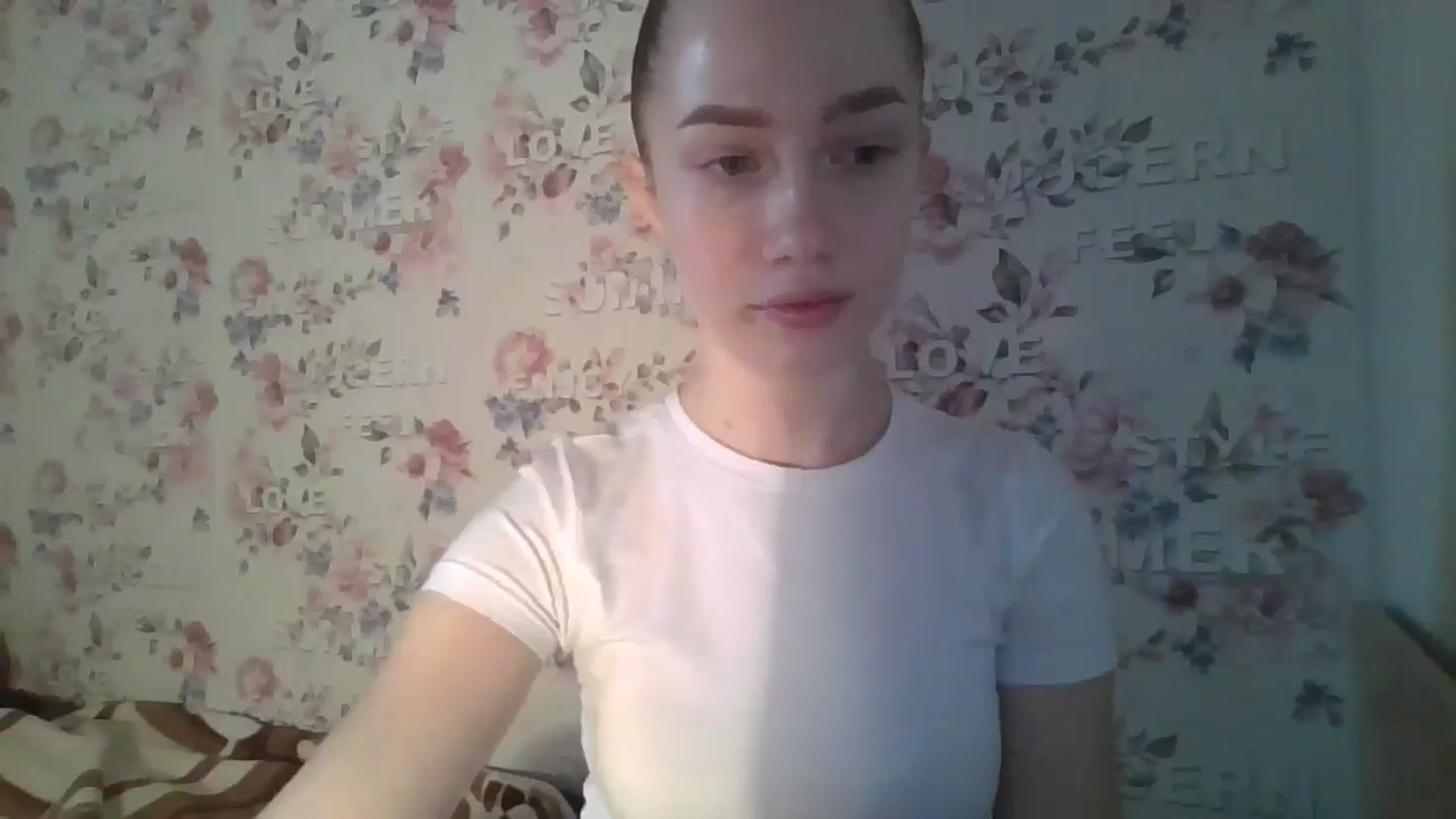 Gallery image thumbnail from KittyLuxxe's myfreecams stream on, 03/24/2025, 14:19 image 8 of 20