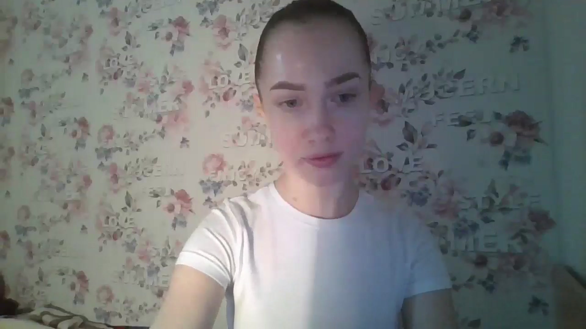 Gallery image thumbnail from KittyLuxxe's myfreecams stream on, 03/24/2025, 15:51 image 2 of 20