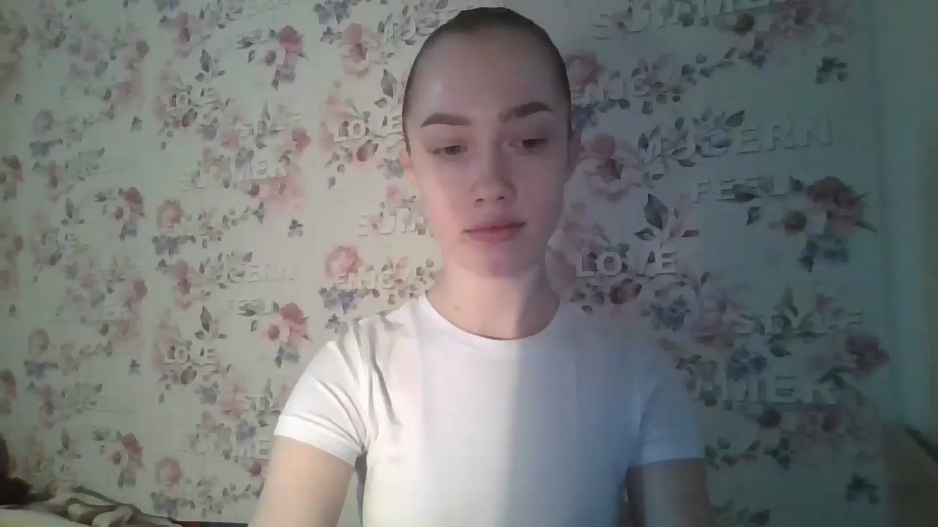 Gallery image thumbnail from KittyLuxxe's myfreecams stream on, 03/24/2025, 15:51 image 1 of 20