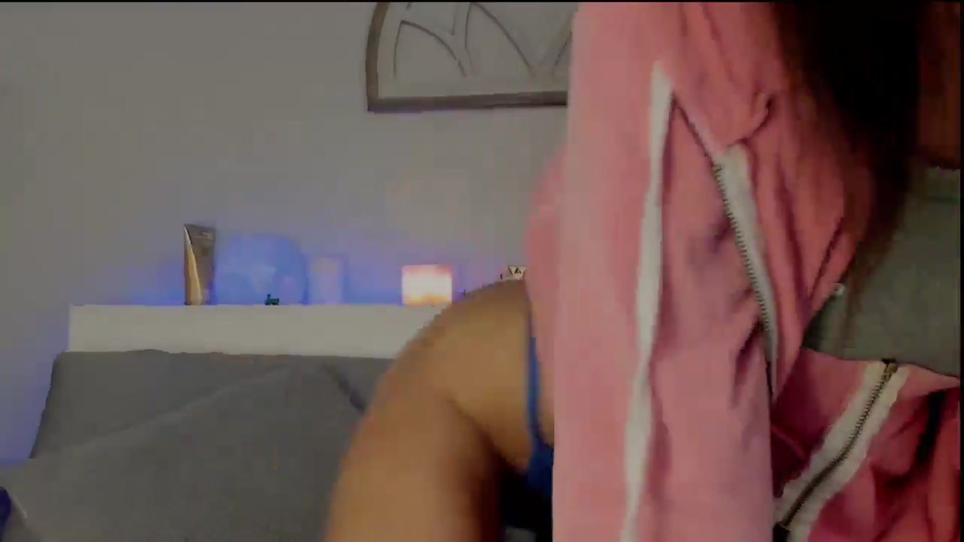 Gallery image thumbnail from KittyMonroe3's myfreecams stream on, 03/23/2024, 04:58 image 3 of 20