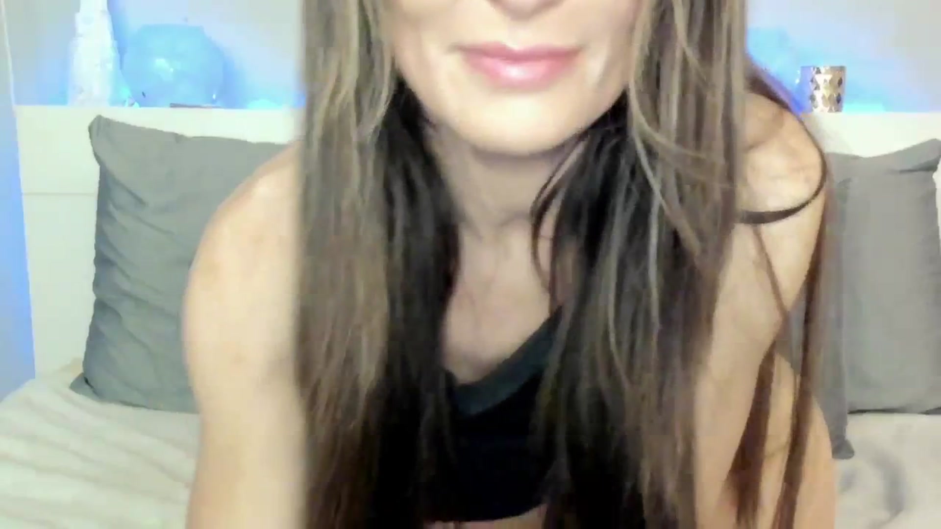 Gallery image thumbnail from KittyMonroe3's myfreecams stream on, 05/17/2024, 06:00 image 7 of 20