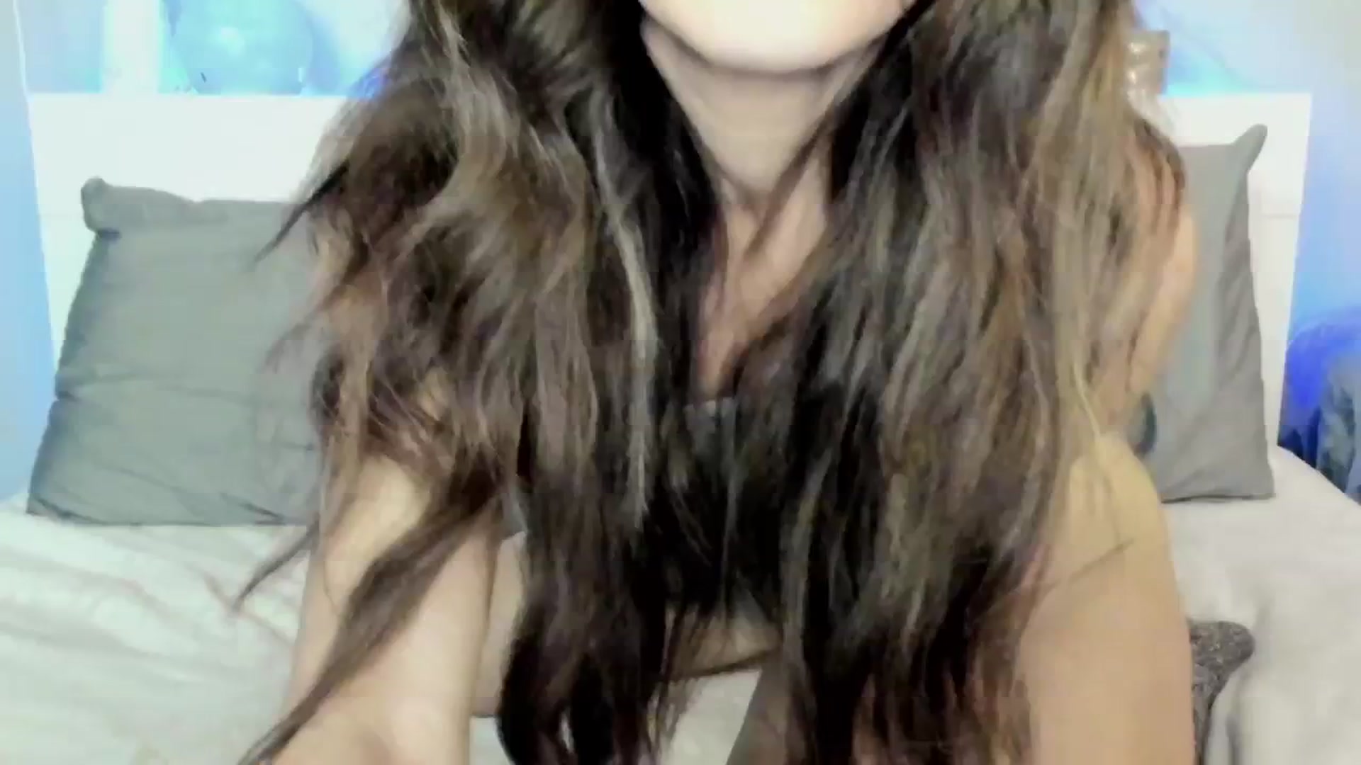 Gallery image thumbnail from KittyMonroe3's myfreecams stream on, 05/24/2024, 06:01 image 2 of 20