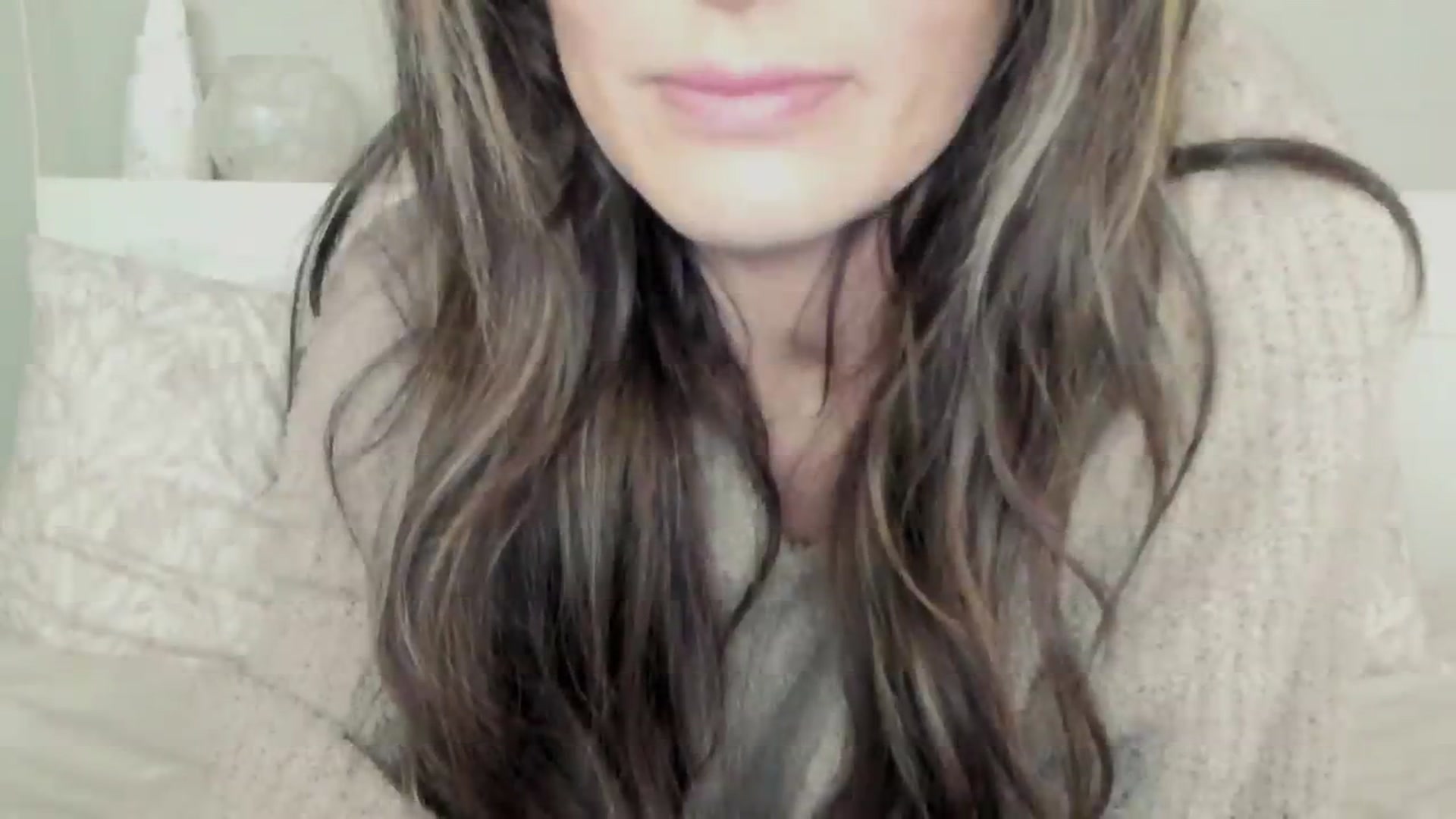 Gallery image thumbnail from KittyMonroe3's myfreecams stream on, 06/11/2024, 19:09 image 5 of 20