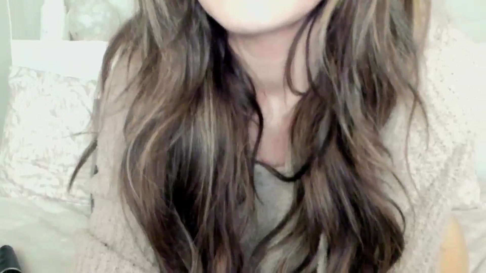 Gallery image thumbnail from KittyMonroe3's myfreecams stream on, 06/11/2024, 19:09 image 10 of 20