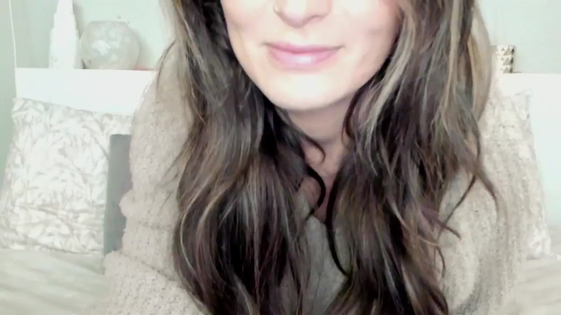 Gallery image thumbnail from KittyMonroe3's myfreecams stream on, 06/11/2024, 19:09 image 7 of 20