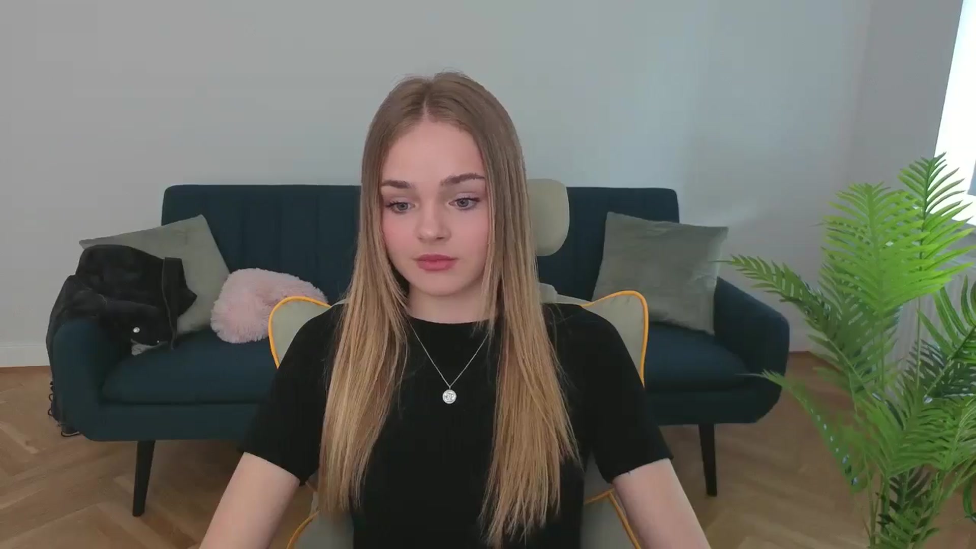 Gallery image thumbnail from KittyPaw's myfreecams stream on, 05/31/2025, 13:56 image 2 of 20