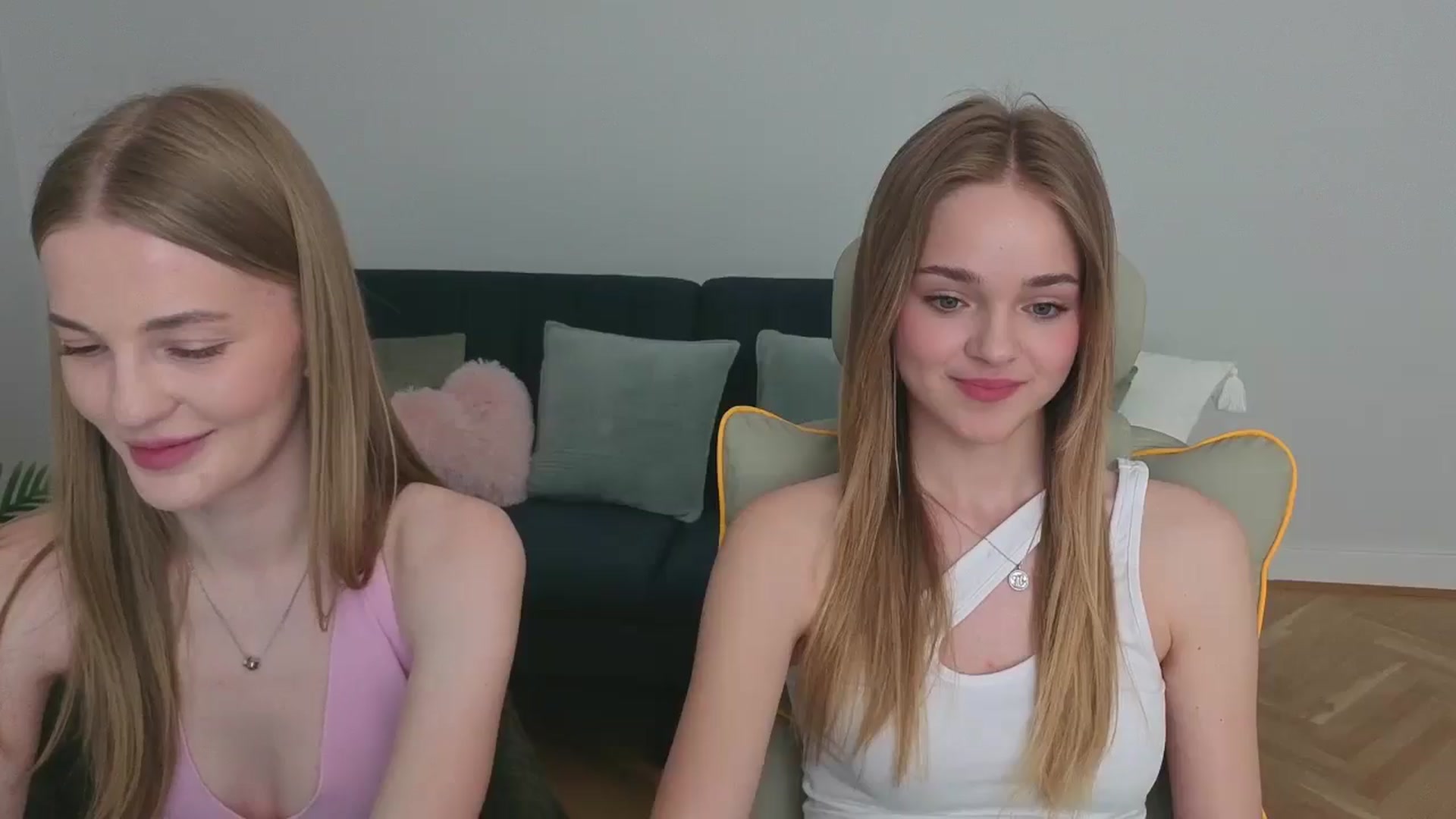 Gallery image thumbnail from KittyPaw's myfreecams stream on, 06/02/2025, 19:04 image 20 of 20