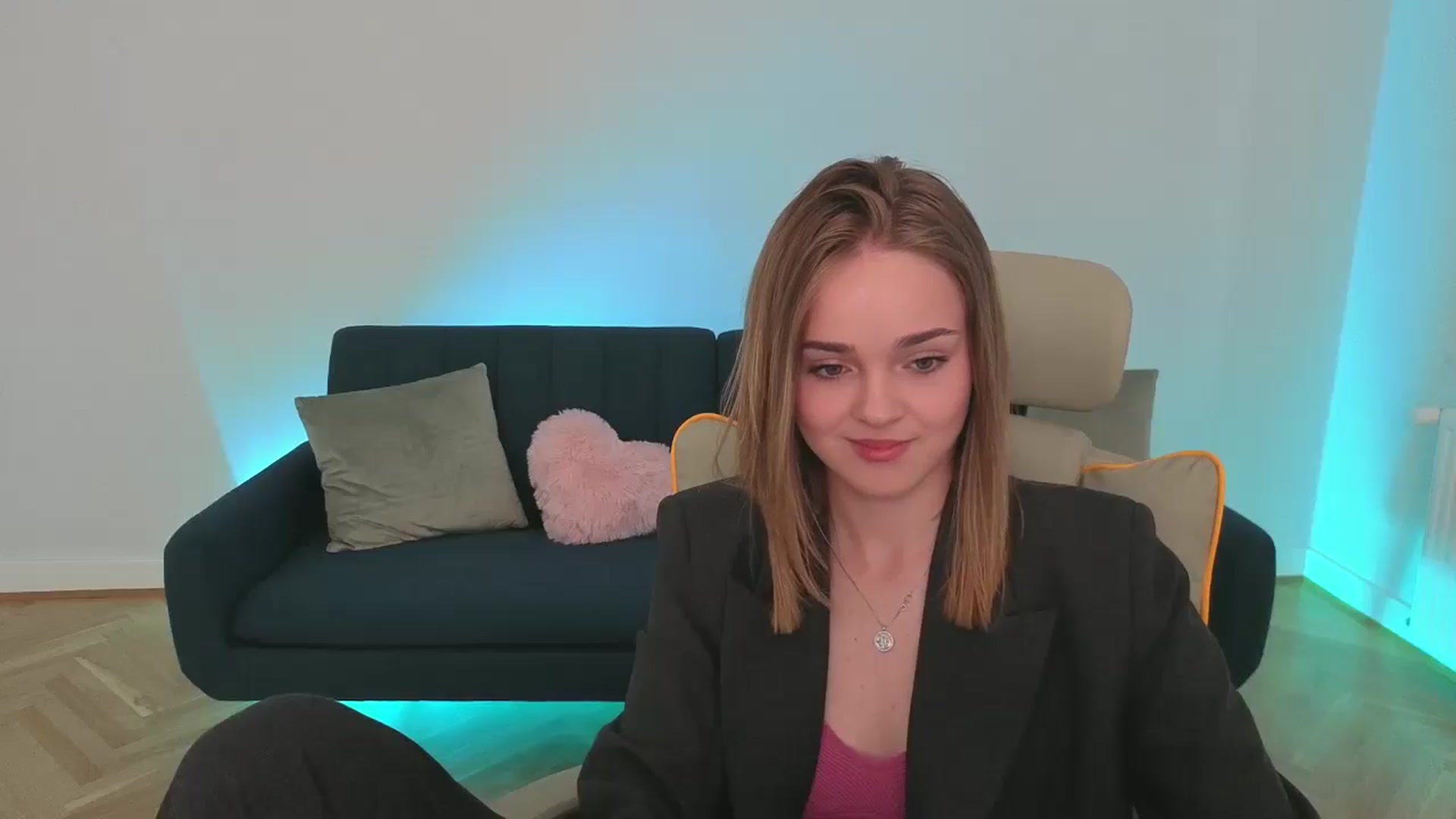 Gallery image thumbnail from KittyPaw's myfreecams stream on, 06/12/2025, 15:13 image 3 of 20