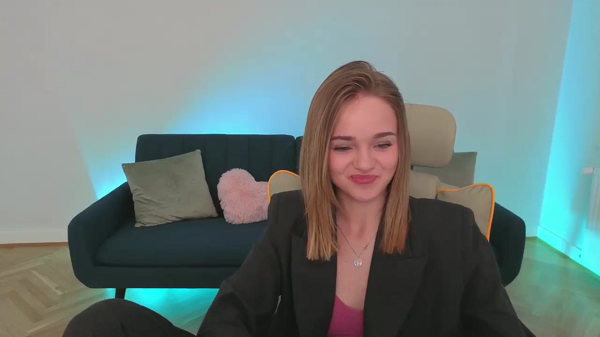 Gallery image thumbnail from KittyPaw's myfreecams stream on, 06/12/2025, 15:13 image 8 of 20