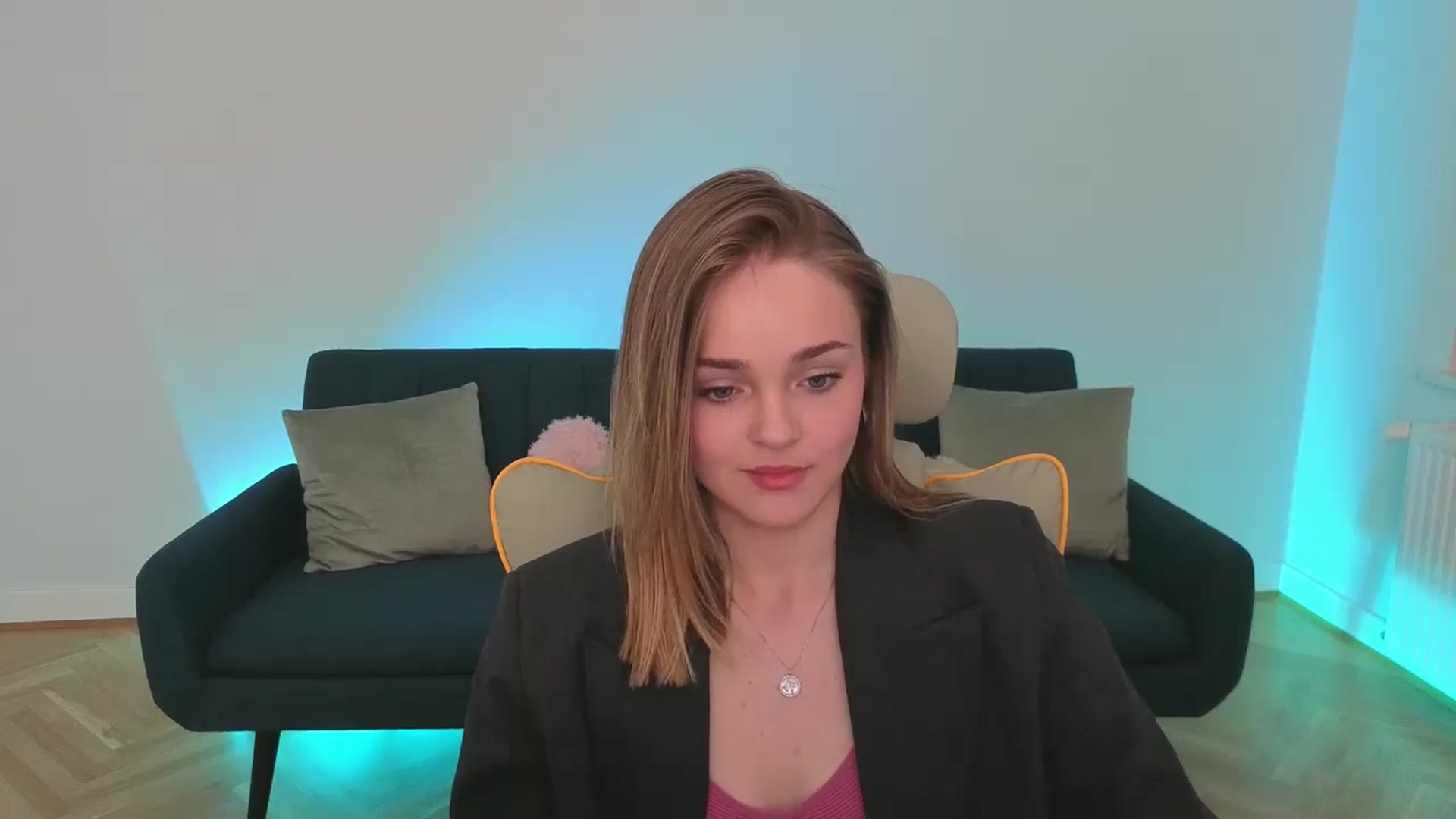 Gallery image thumbnail from KittyPaw's myfreecams stream on, 06/12/2025, 18:43 image 19 of 20