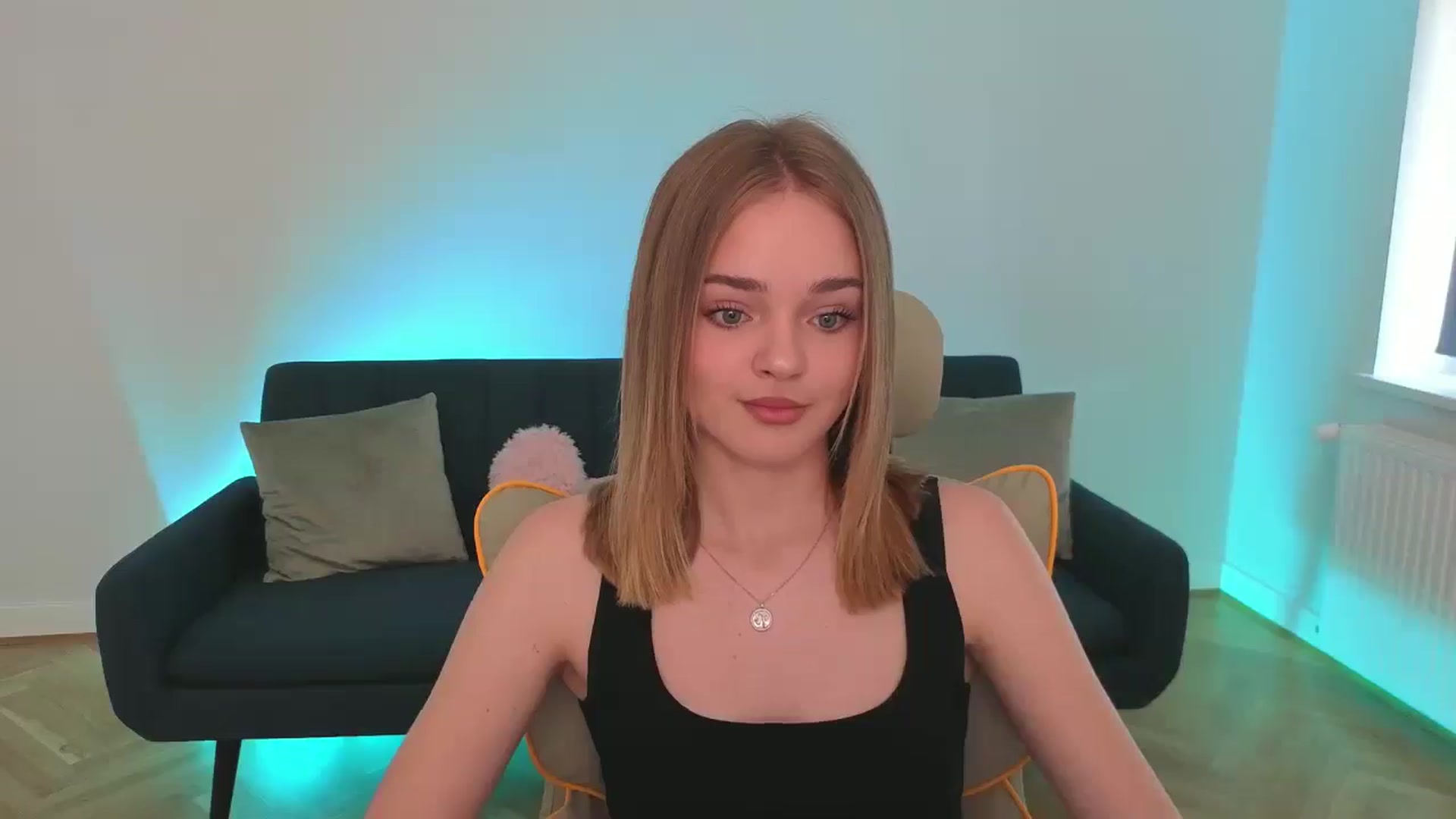 Gallery image thumbnail from KittyPaw's myfreecams stream on, 06/14/2025, 12:49 image 5 of 20