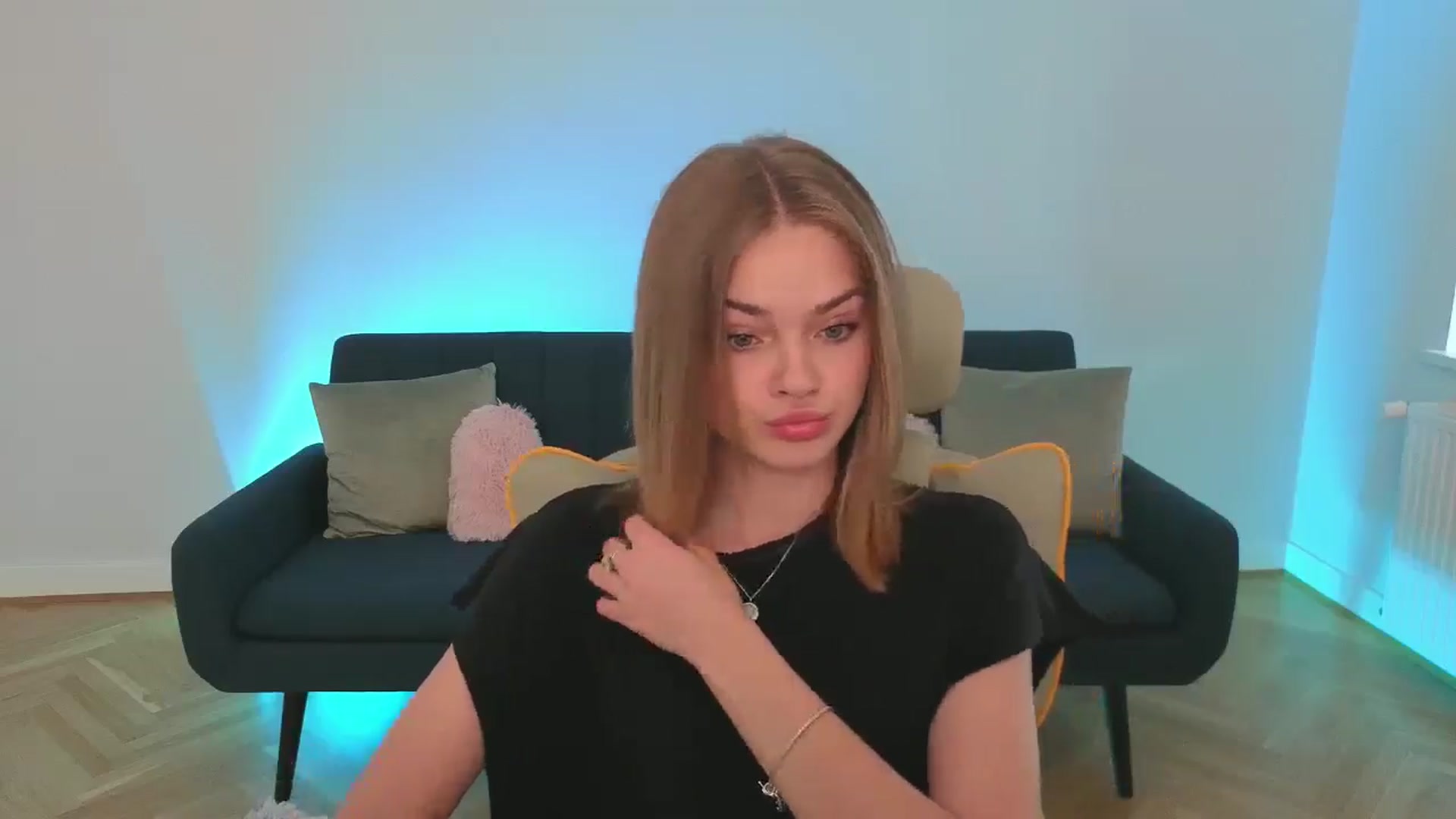 Gallery image thumbnail from KittyPaw's myfreecams stream on, 06/22/2025, 14:36 image 8 of 20