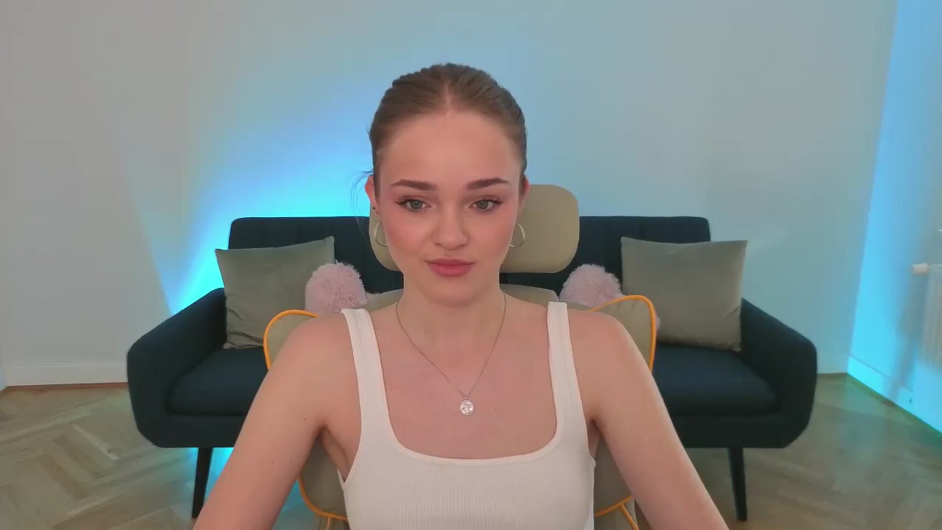 Gallery image thumbnail from KittyPaw's myfreecams stream on, 06/25/2025, 14:07 image 3 of 20