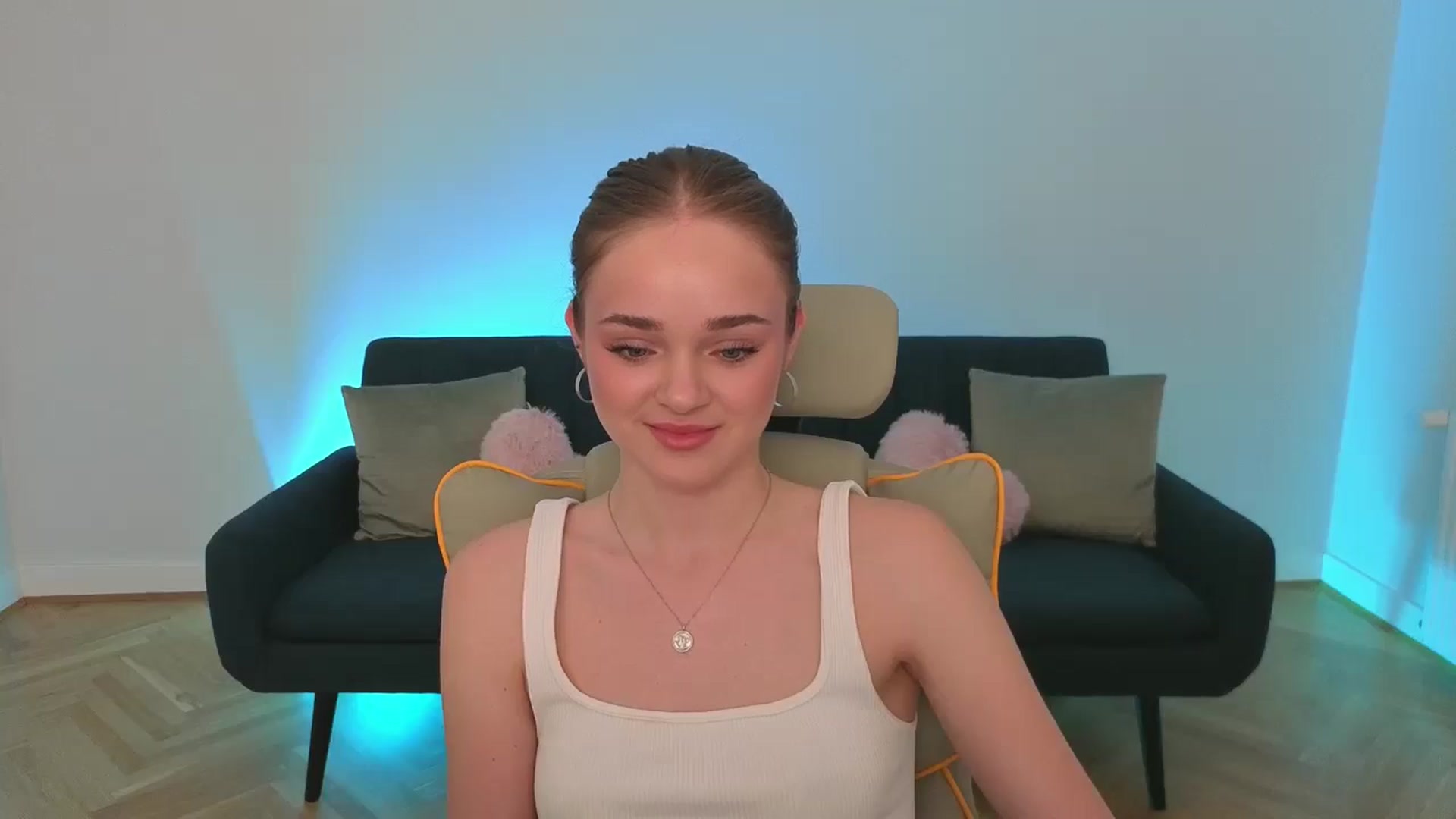 Gallery image thumbnail from KittyPaw's myfreecams stream on, 06/25/2025, 18:50 image 14 of 20
