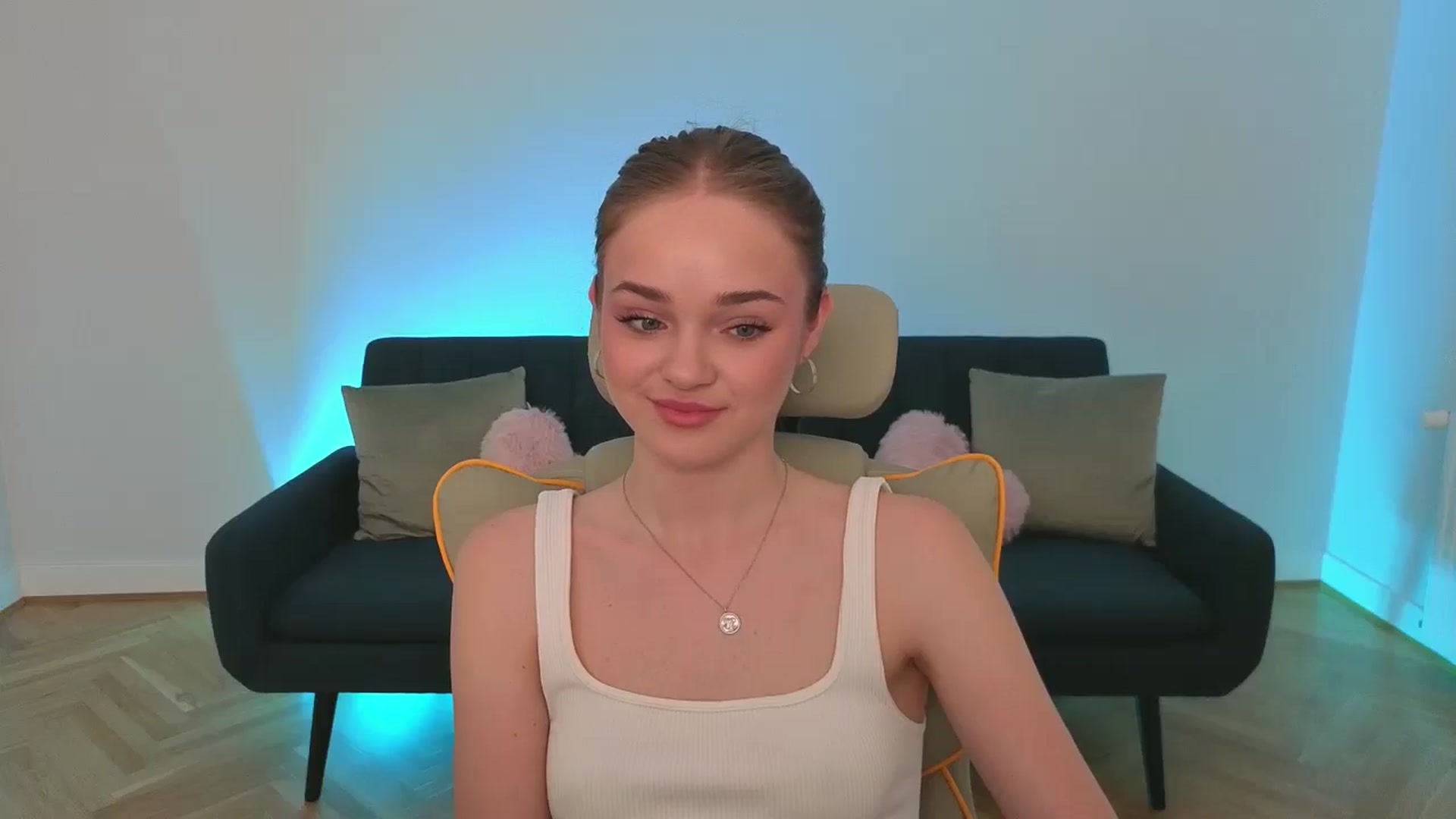 Gallery image thumbnail from KittyPaw's myfreecams stream on, 06/25/2025, 18:50 image 3 of 20