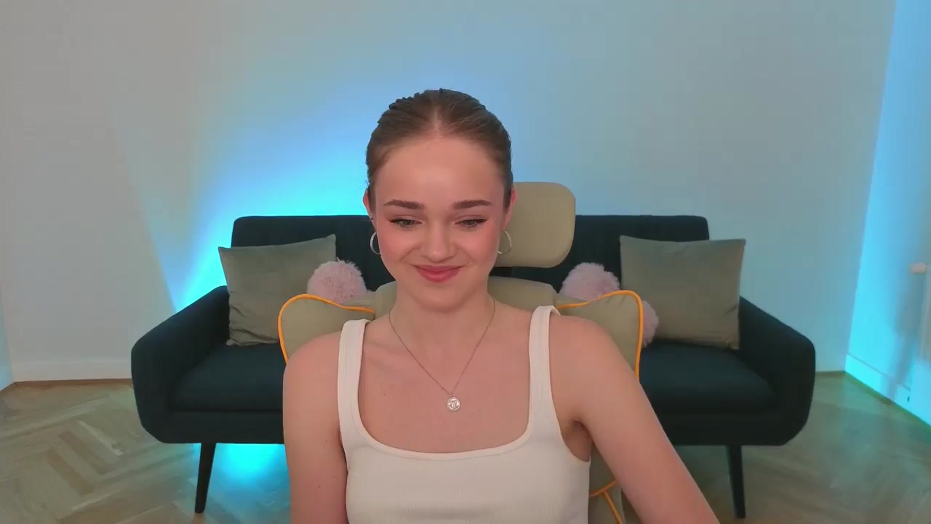 Gallery image thumbnail from KittyPaw's myfreecams stream on, 06/25/2025, 18:50 image 13 of 20