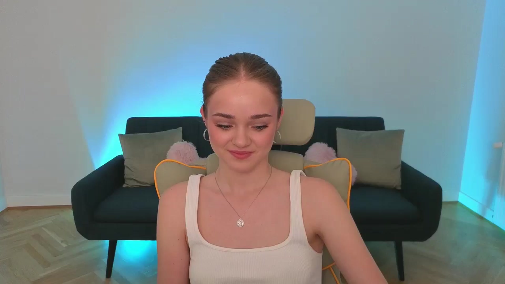 Gallery image thumbnail from KittyPaw's myfreecams stream on, 06/25/2025, 18:50 image 18 of 20