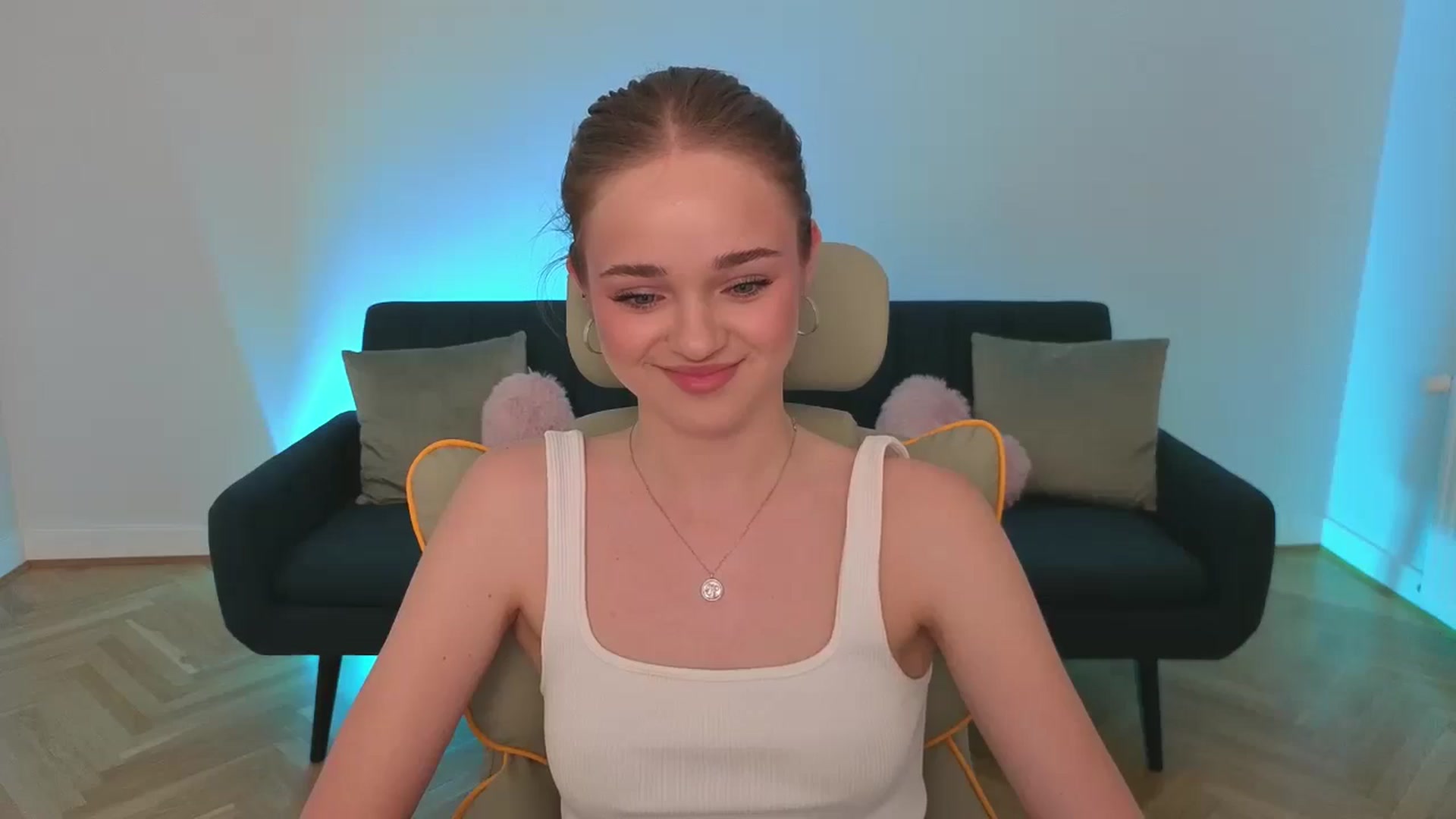 Gallery image thumbnail from KittyPaw's myfreecams stream on, 06/25/2025, 19:54 image 13 of 20