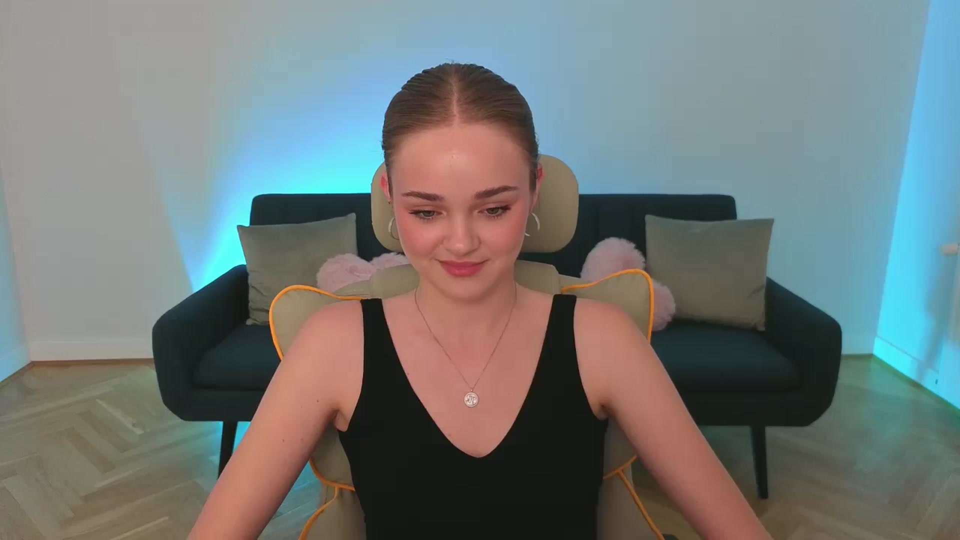 Gallery image thumbnail from KittyPaw's myfreecams stream on, 07/01/2025, 19:56 image 1 of 20