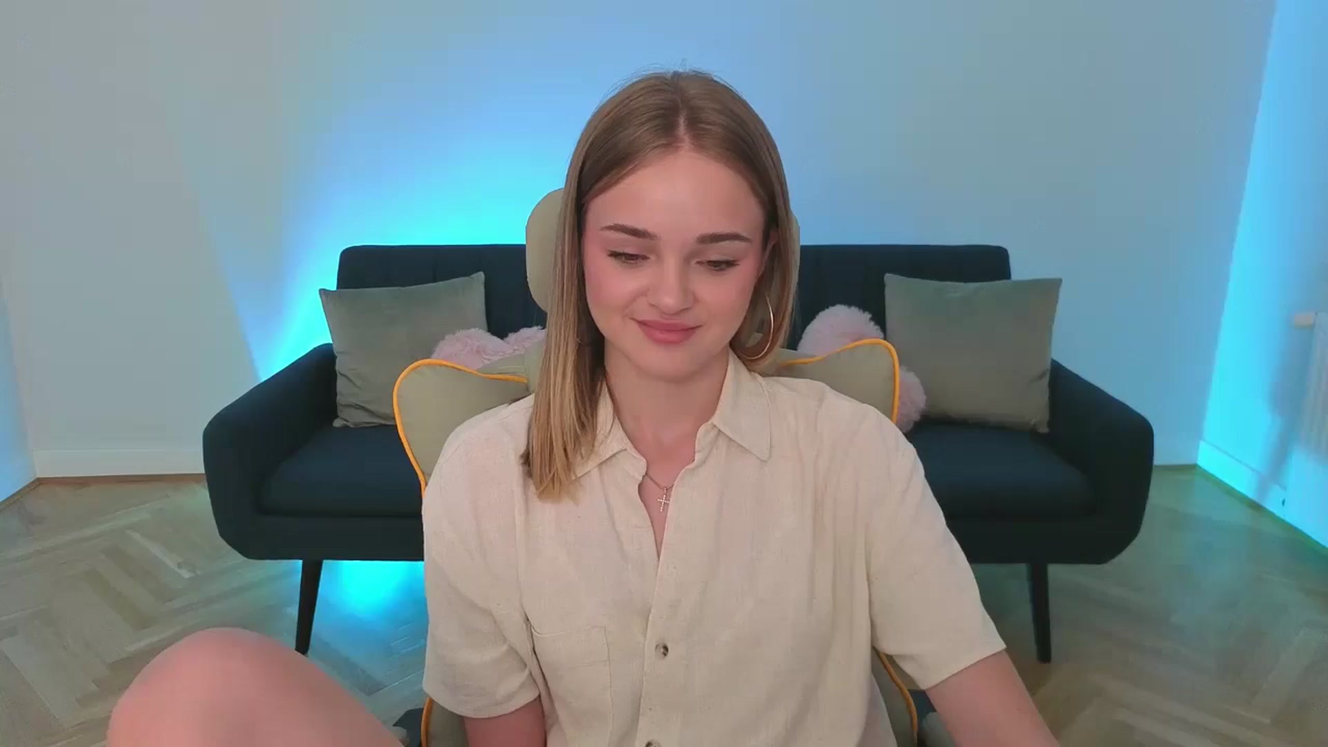 Gallery image thumbnail from KittyPaw's myfreecams stream on, 07/03/2025, 18:26 image 3 of 20