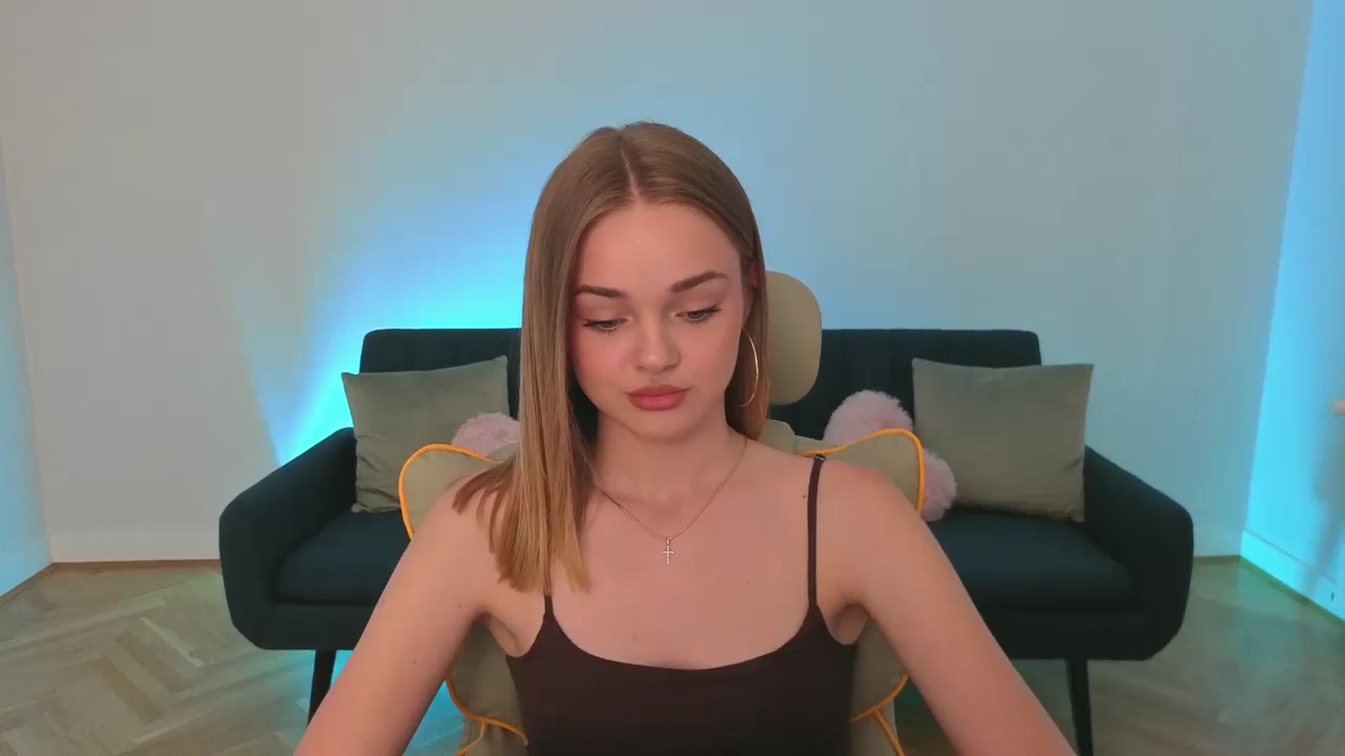 Gallery image thumbnail from KittyPaw's myfreecams stream on, 07/05/2025, 15:08 image 3 of 20