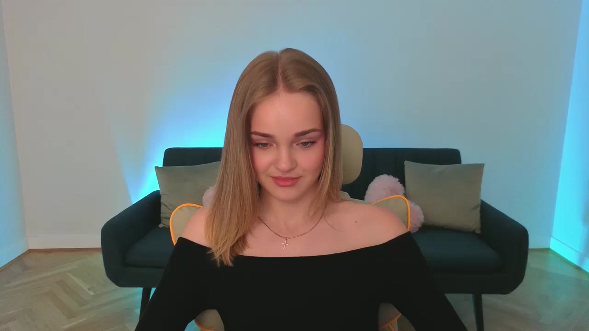Gallery image thumbnail from KittyPaw's myfreecams stream on, 07/07/2025, 18:48 image 1 of 20
