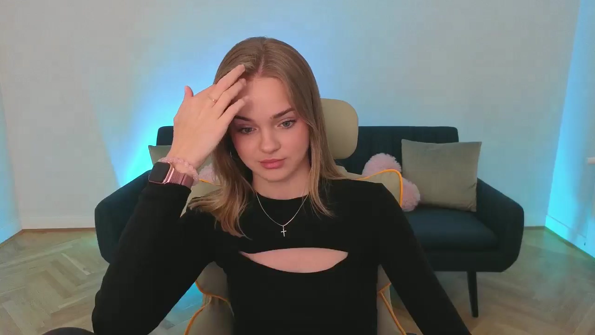 Gallery image thumbnail from KittyPaw's myfreecams stream on, 07/09/2025, 15:49 image 16 of 20
