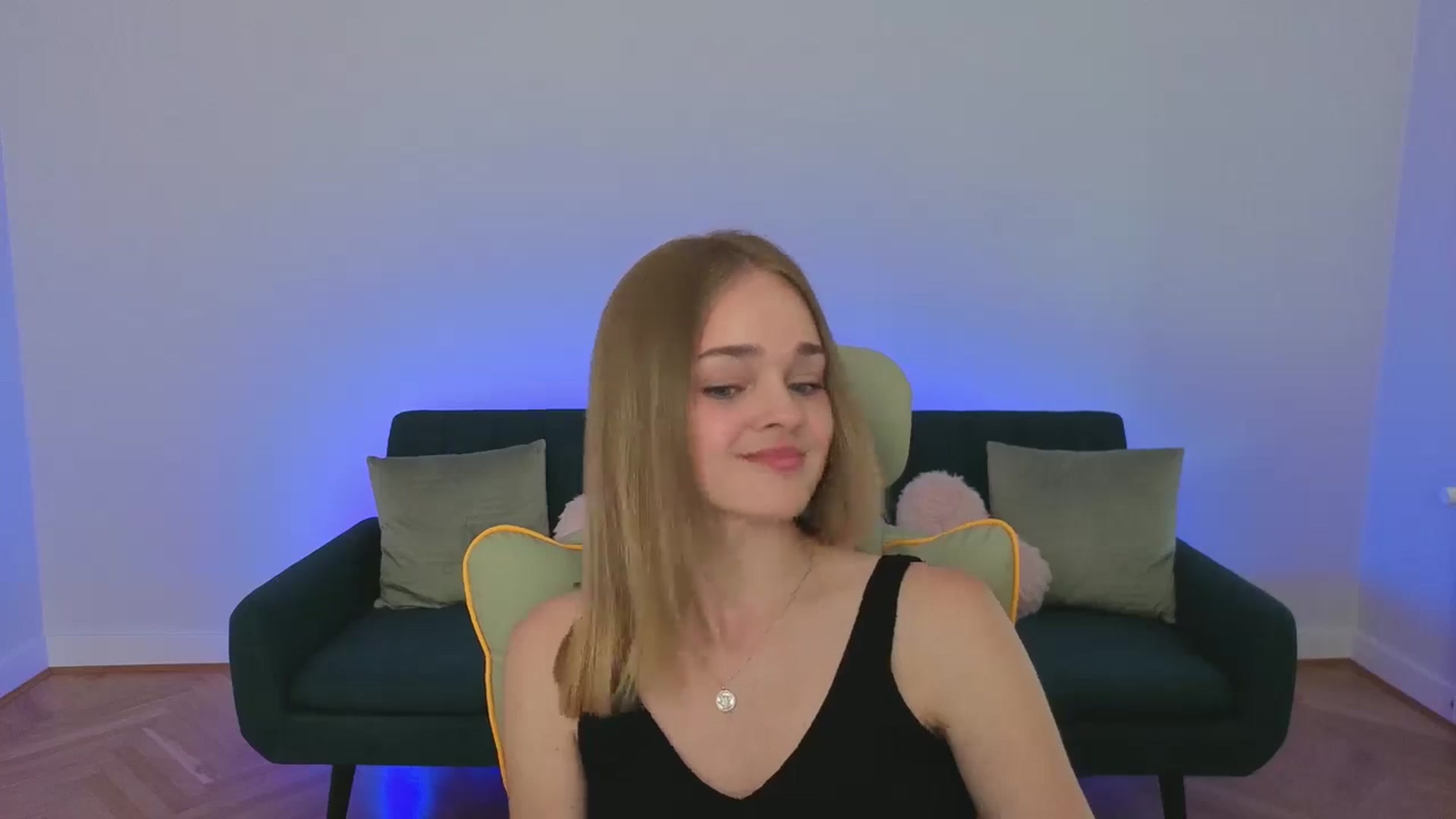 Gallery image thumbnail from KittyPaw's myfreecams stream on, 07/17/2025, 16:41 image 11 of 20